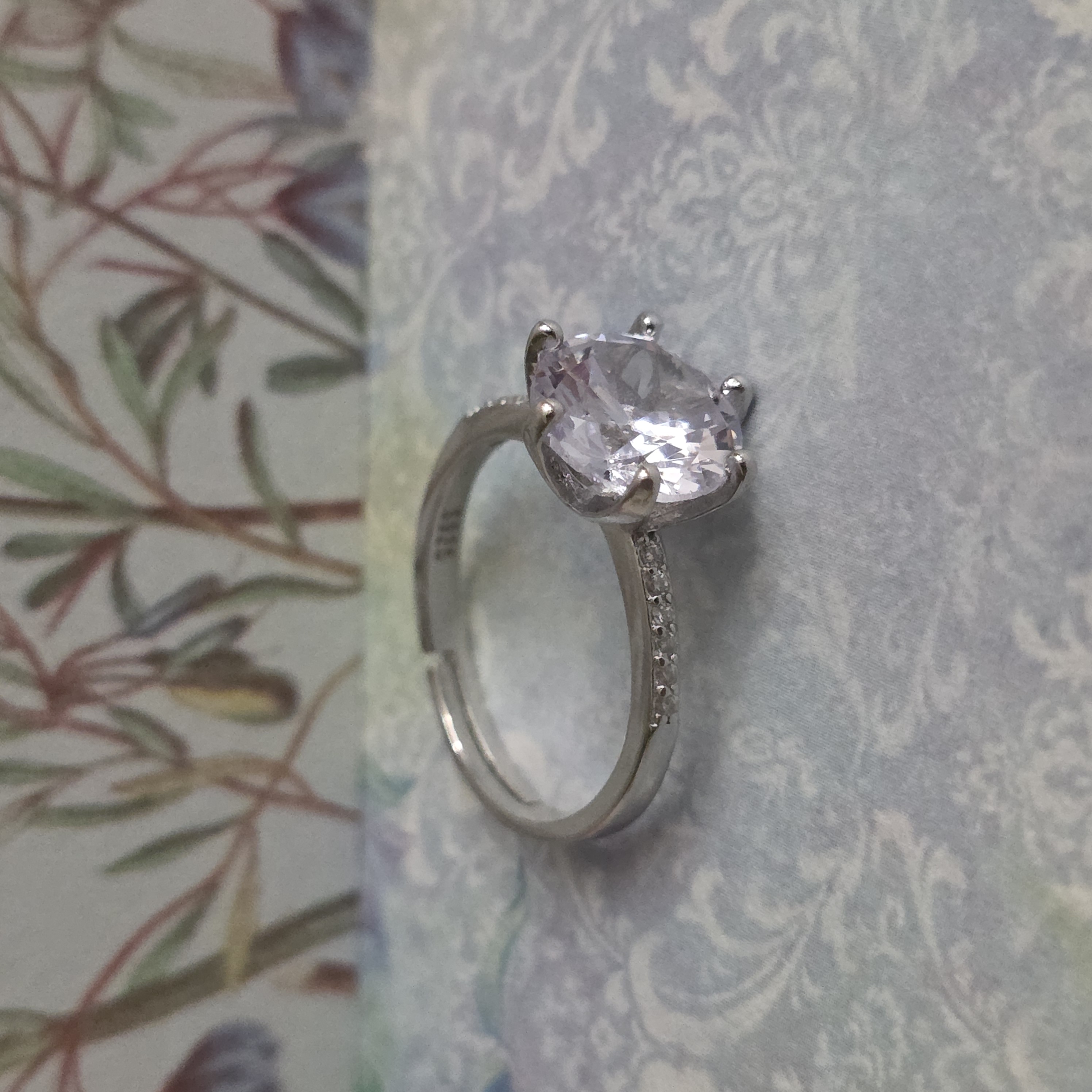 Anillo Giorgina