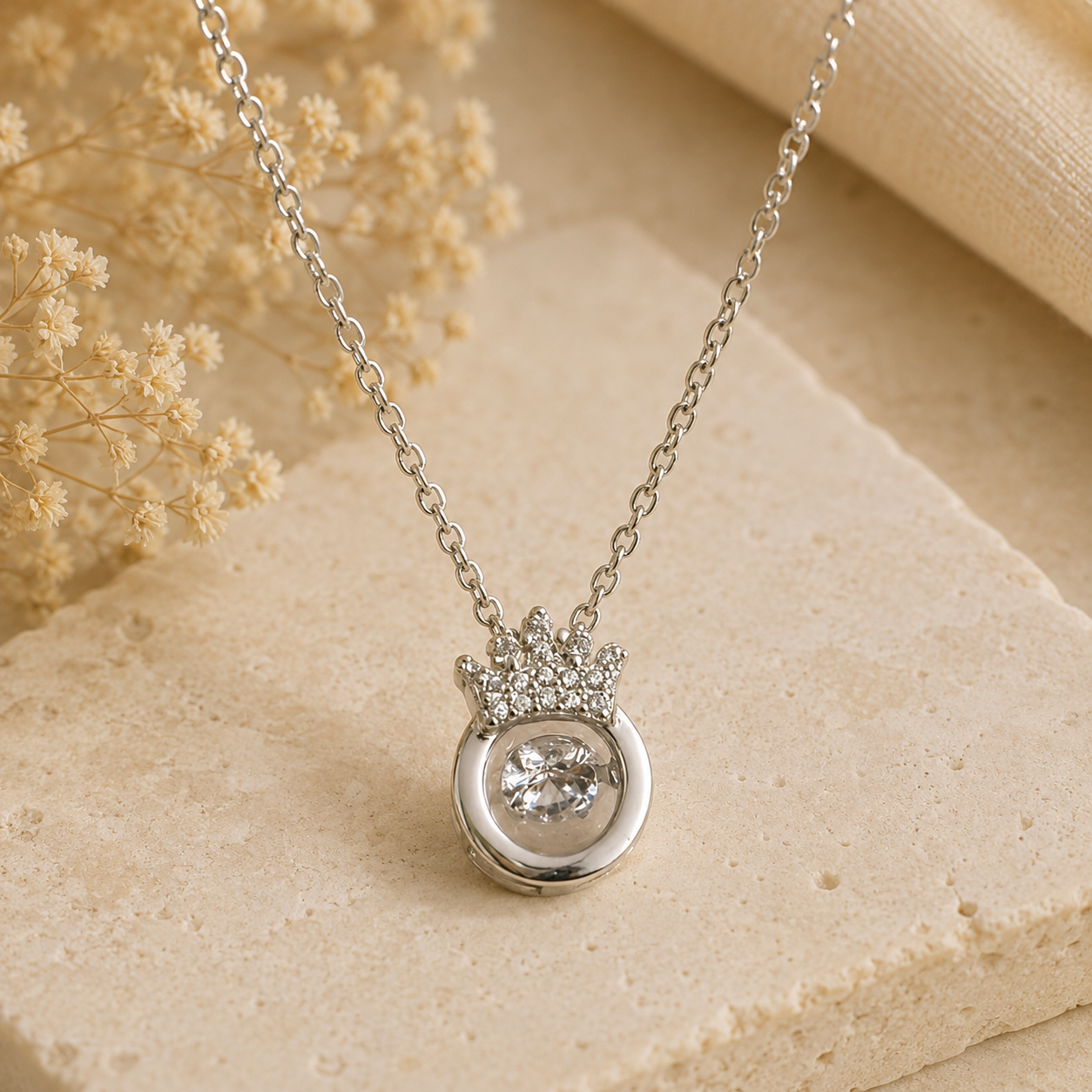 Collar Corona Real