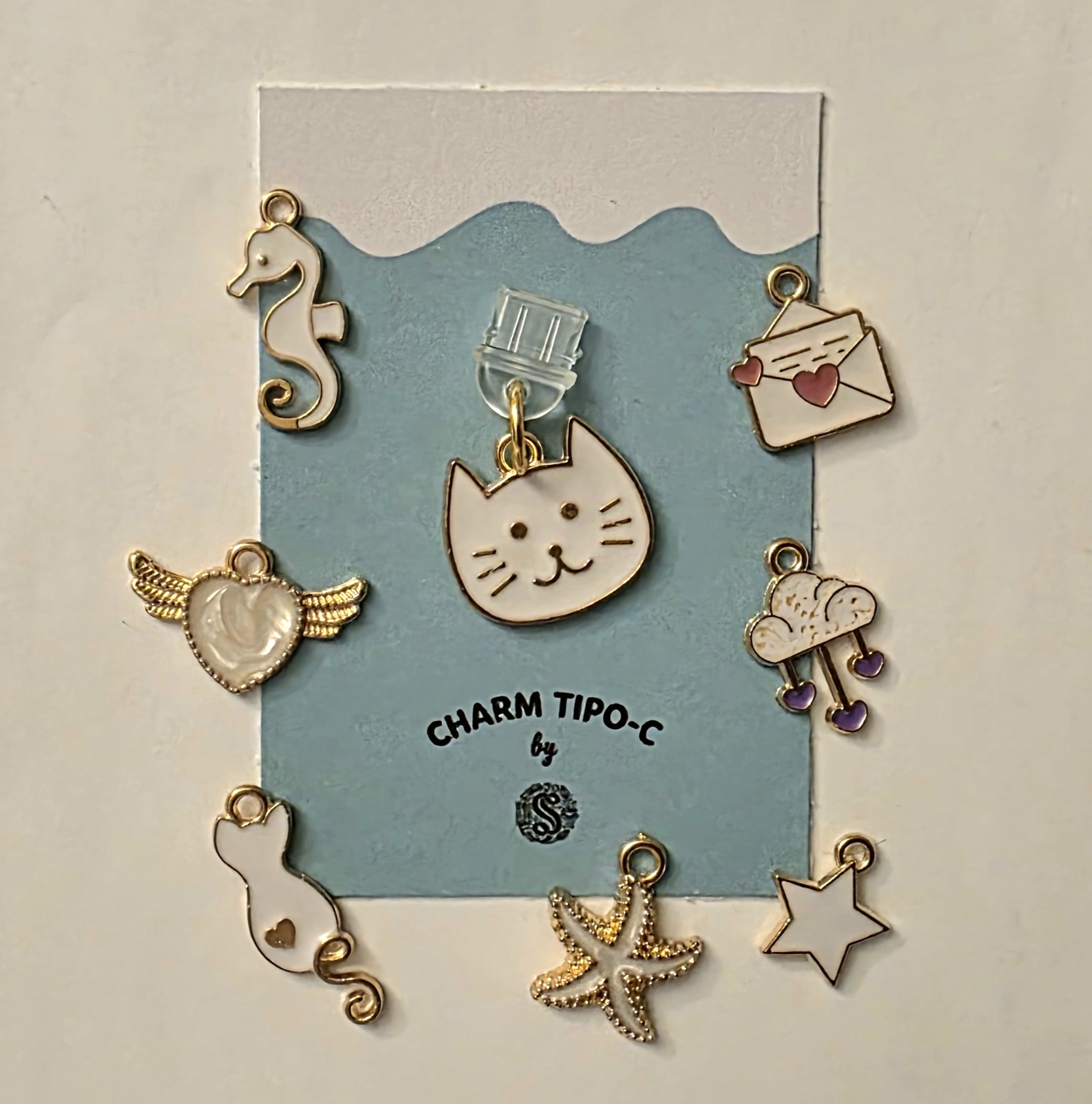 Charm blanco aleatorio