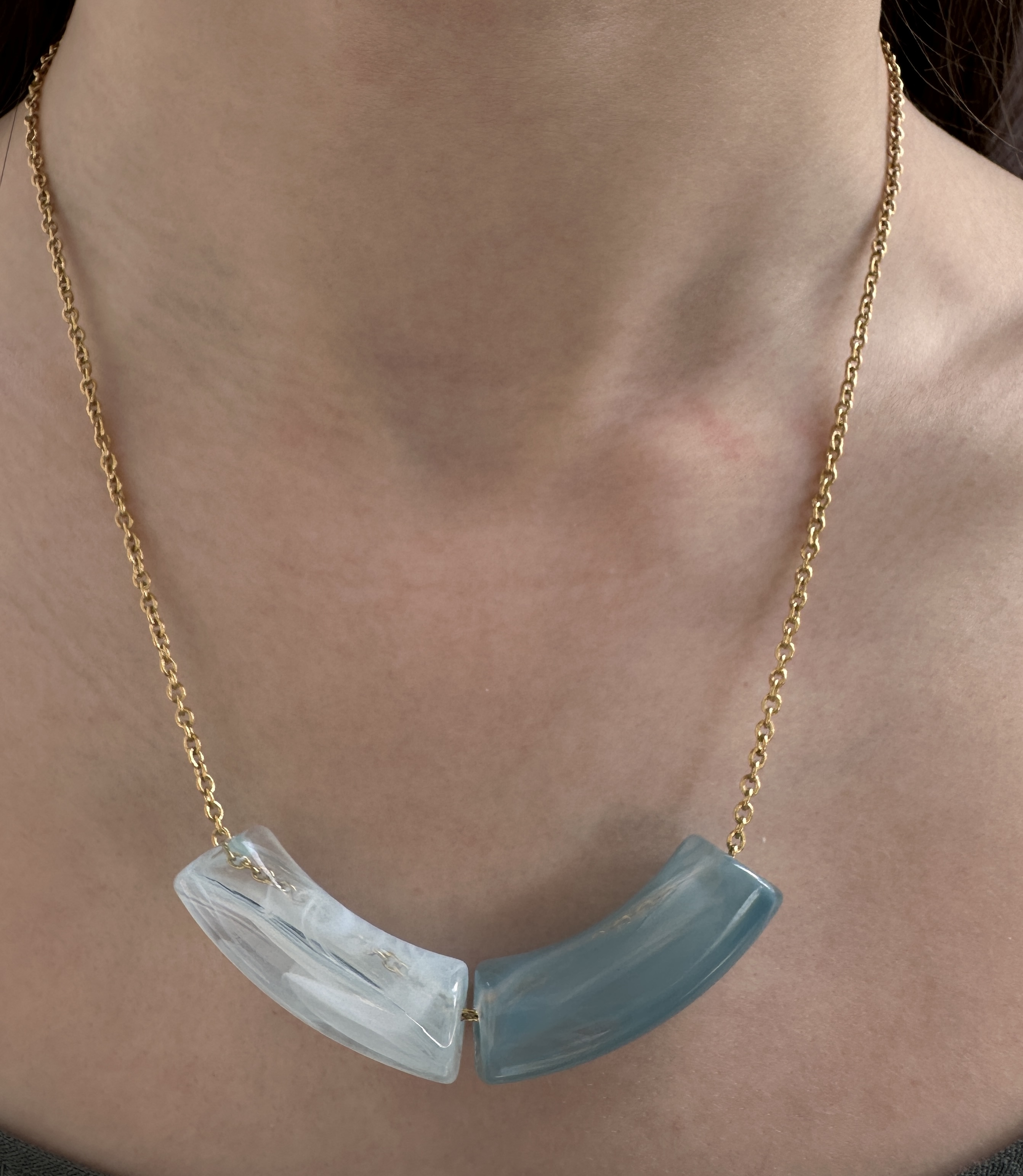 collier 2 PEARLS / bleu marbré