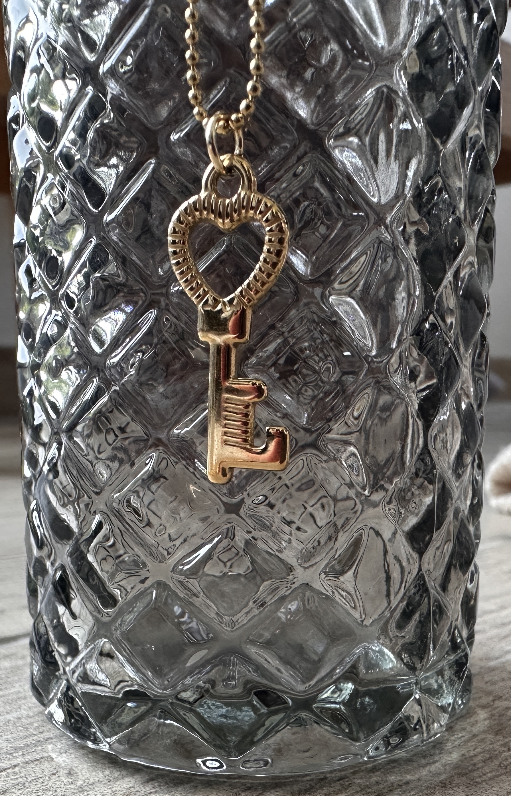 collier KEY