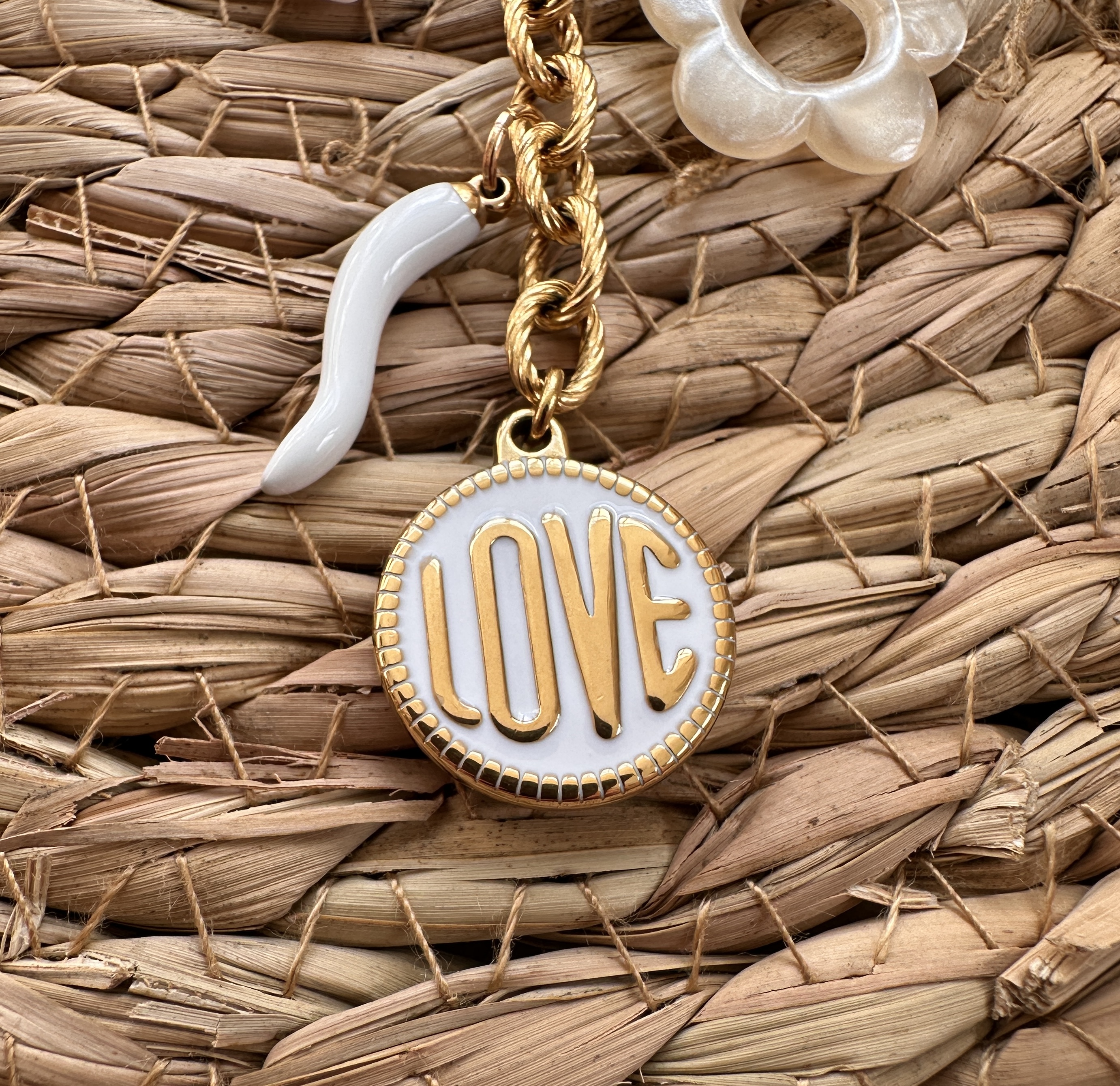 porte-clés LOVE blanc
