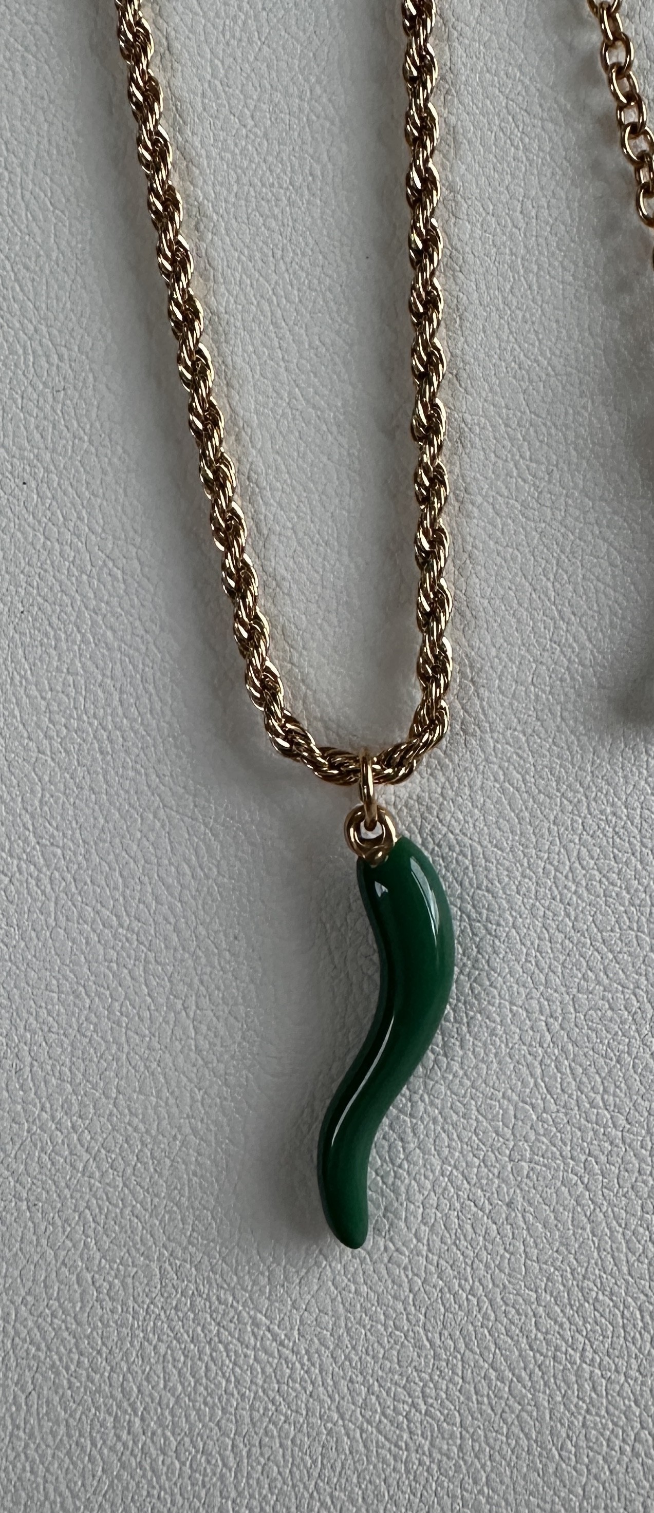 collier GREEN PEPPER