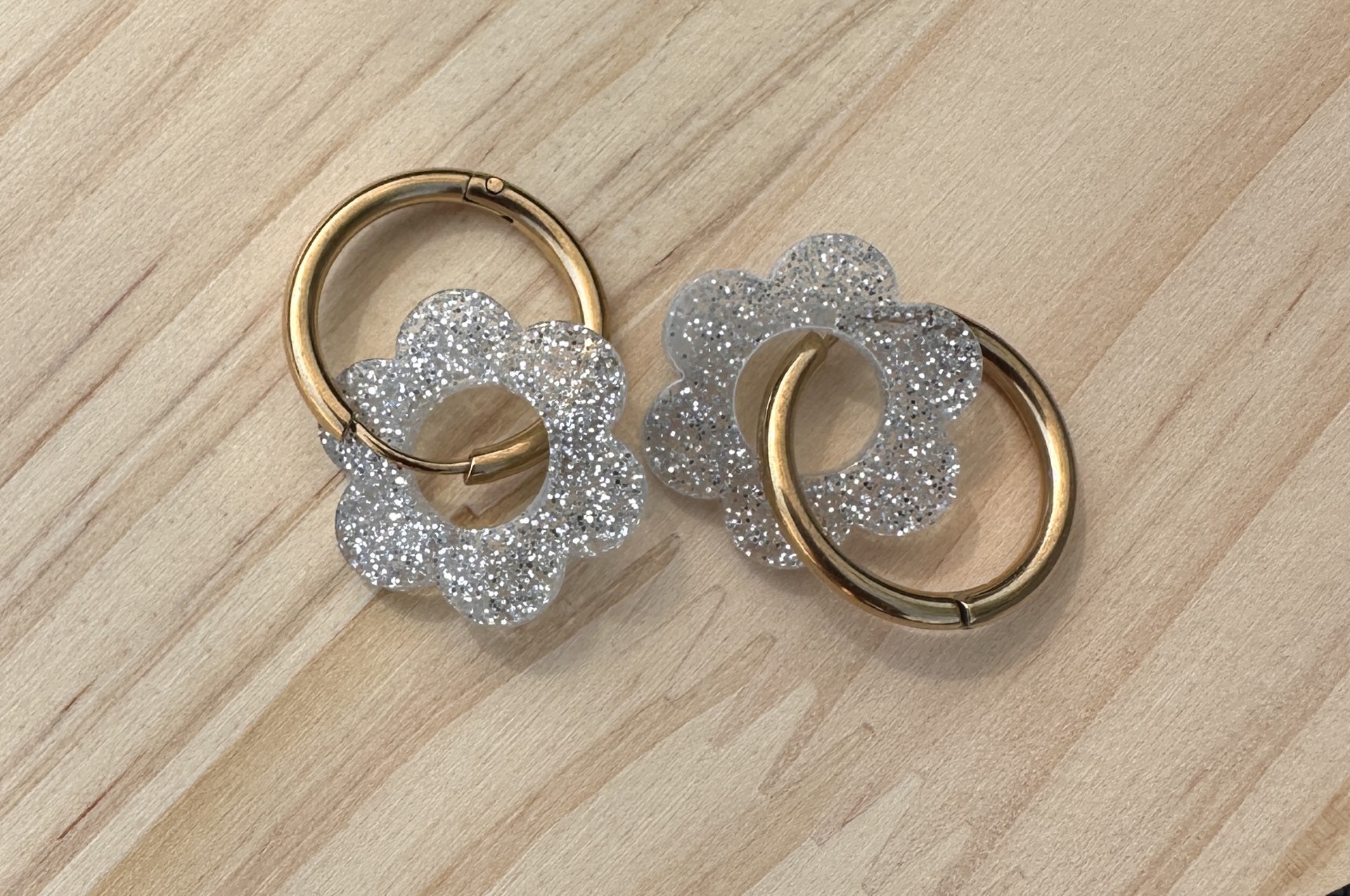 boucles FLOWERS paillettes