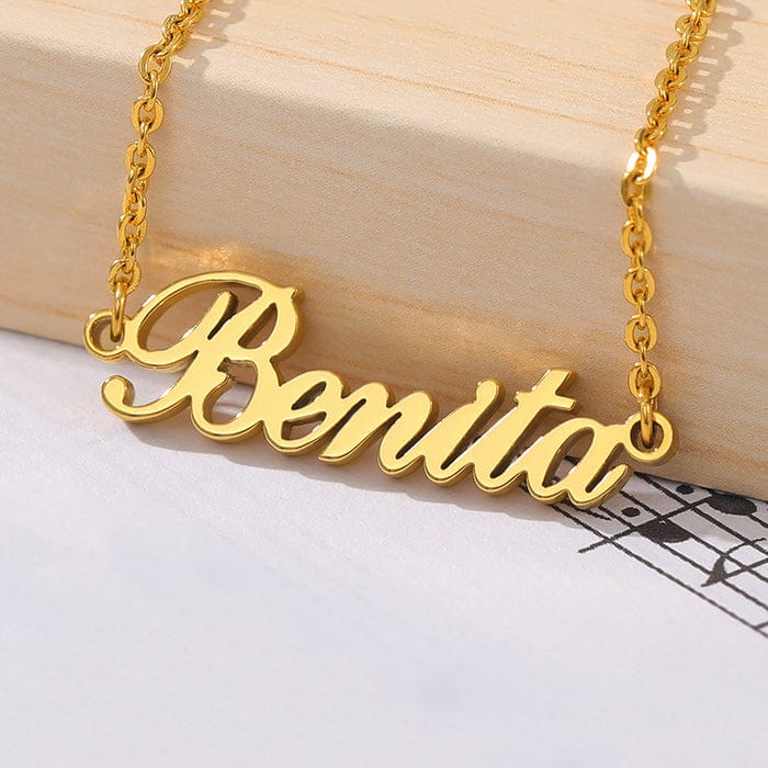 Customized Beautiful Heart Name Necklace