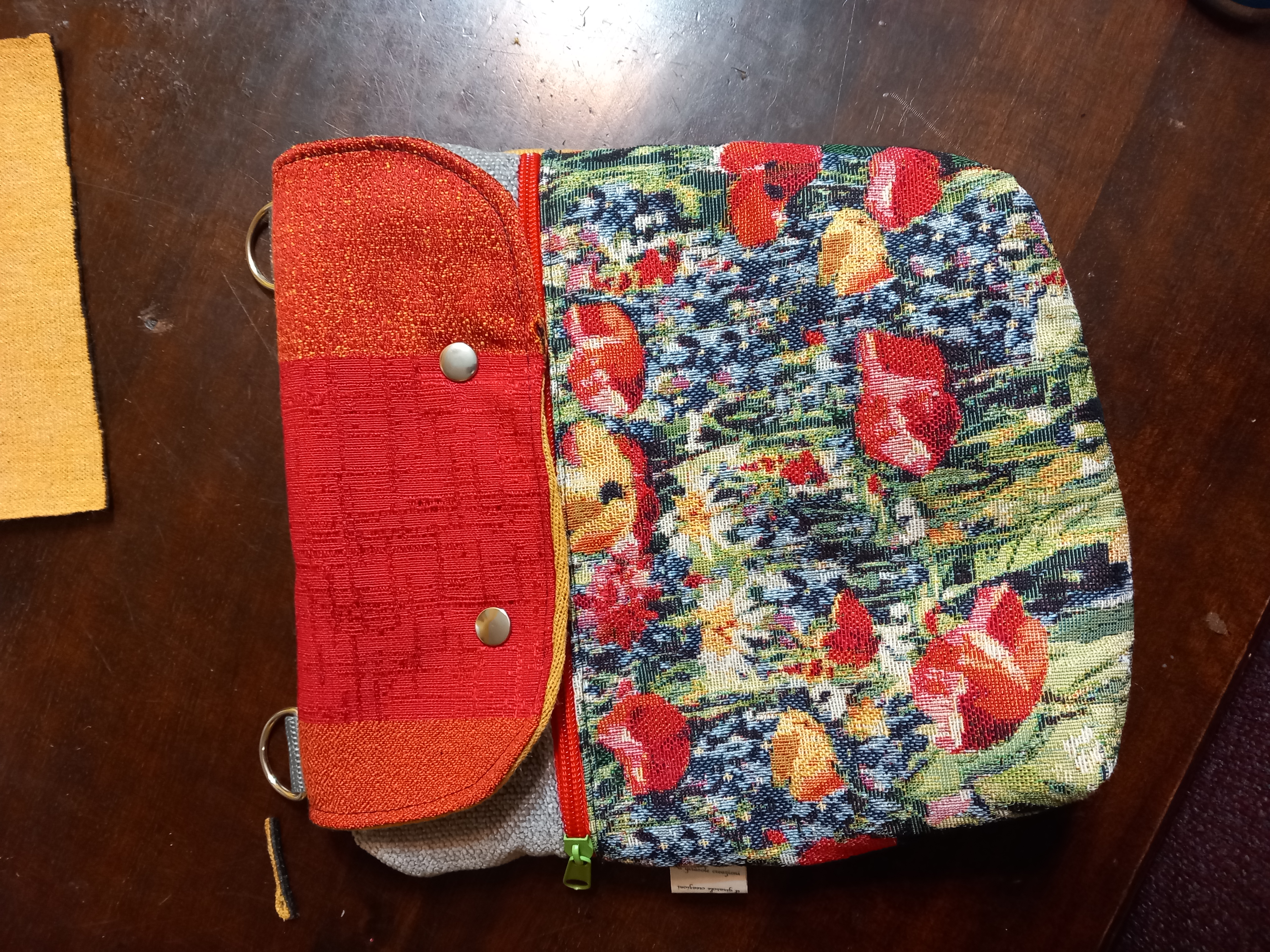 BORSA PICCOLA MARSUPIO