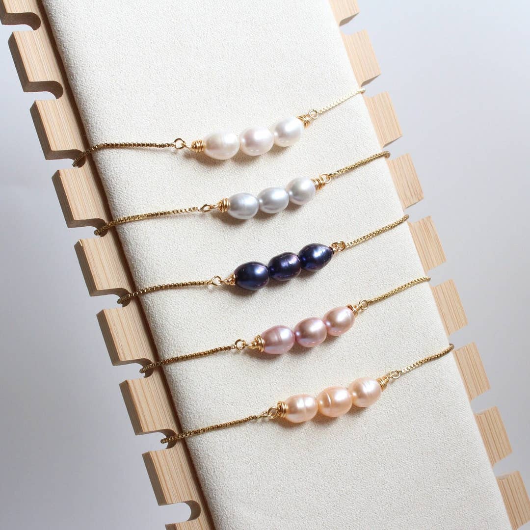Authentic Freshwater Pearl Bracelet – Adjustable Gold & Platinum Finish