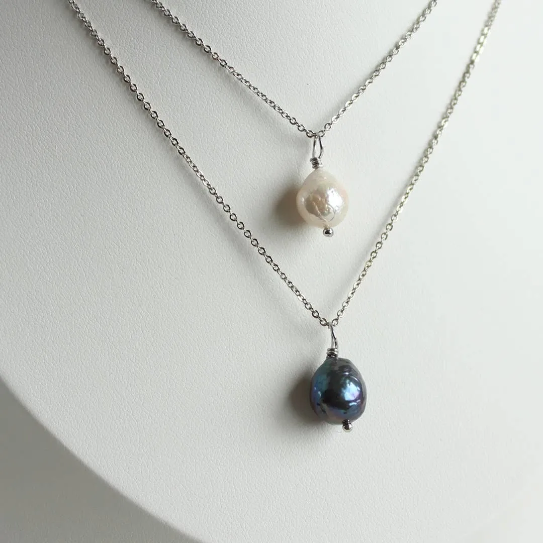 Freshwater Edison Baroque Pearl Necklace
