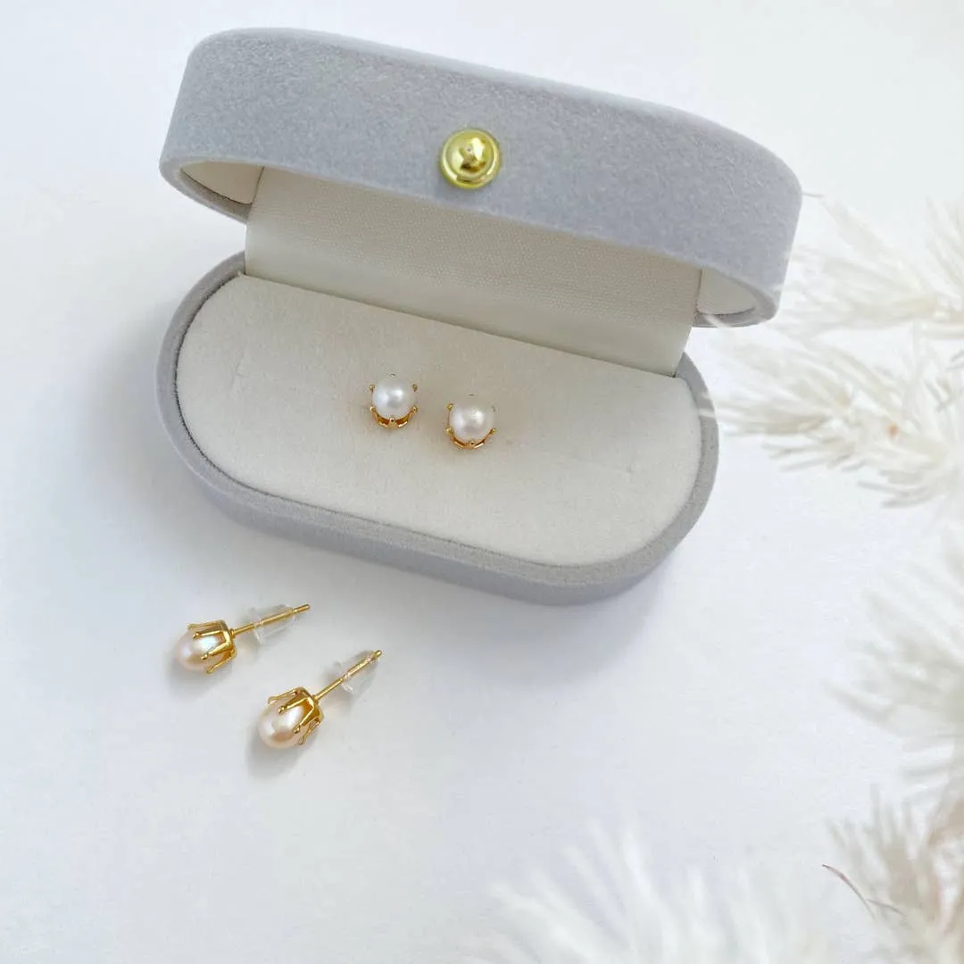 Flower Crown Freshwater Pearl Stud Earrings 6-7mm