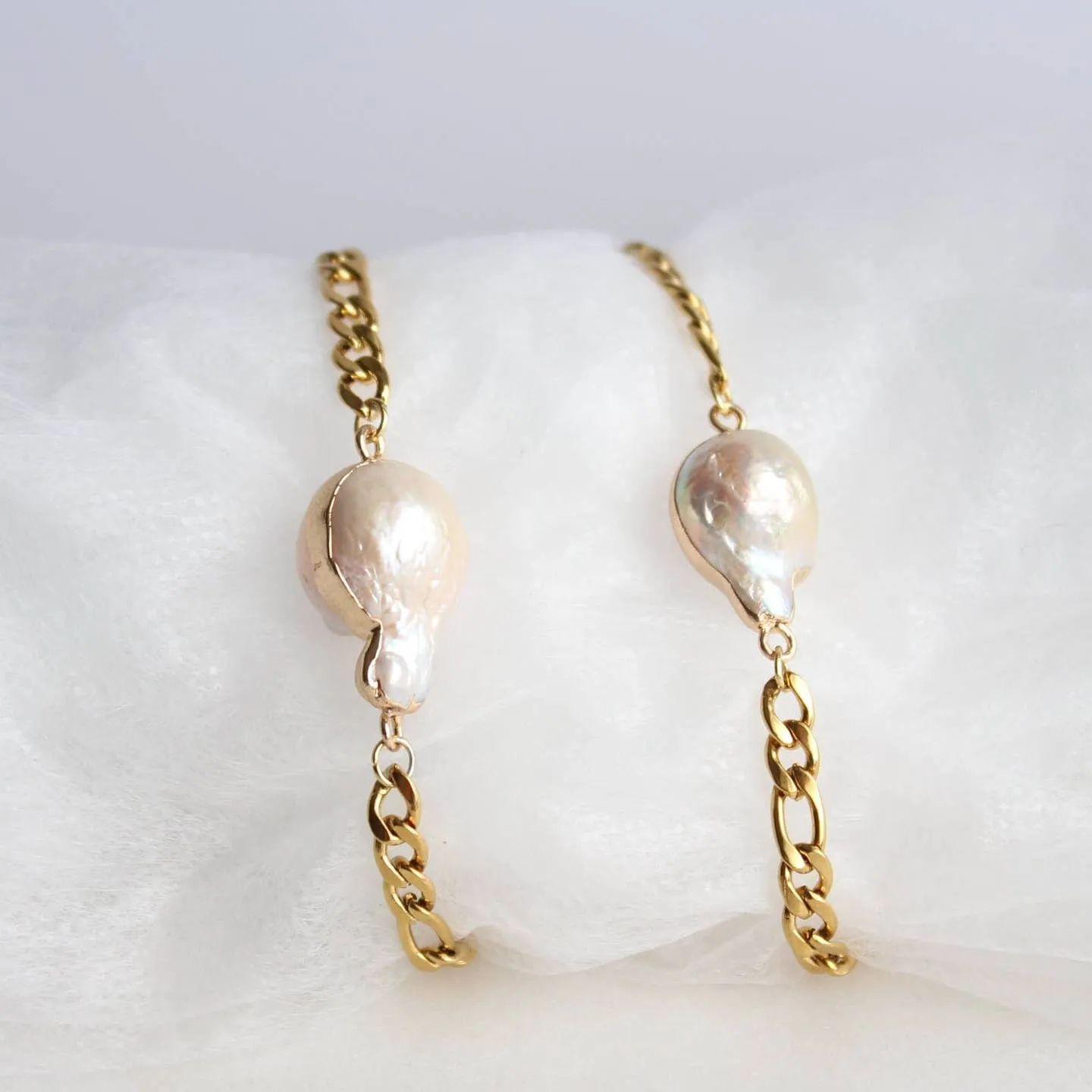 Stunning Large Baroque Pearl Bracelet