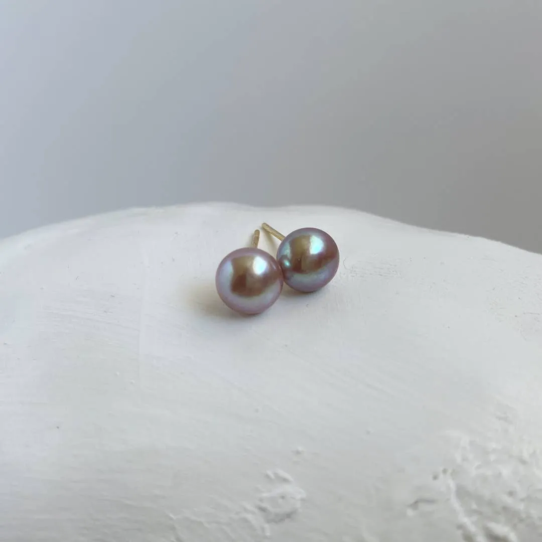 Metallic Lilac Pearl Stud Earrings