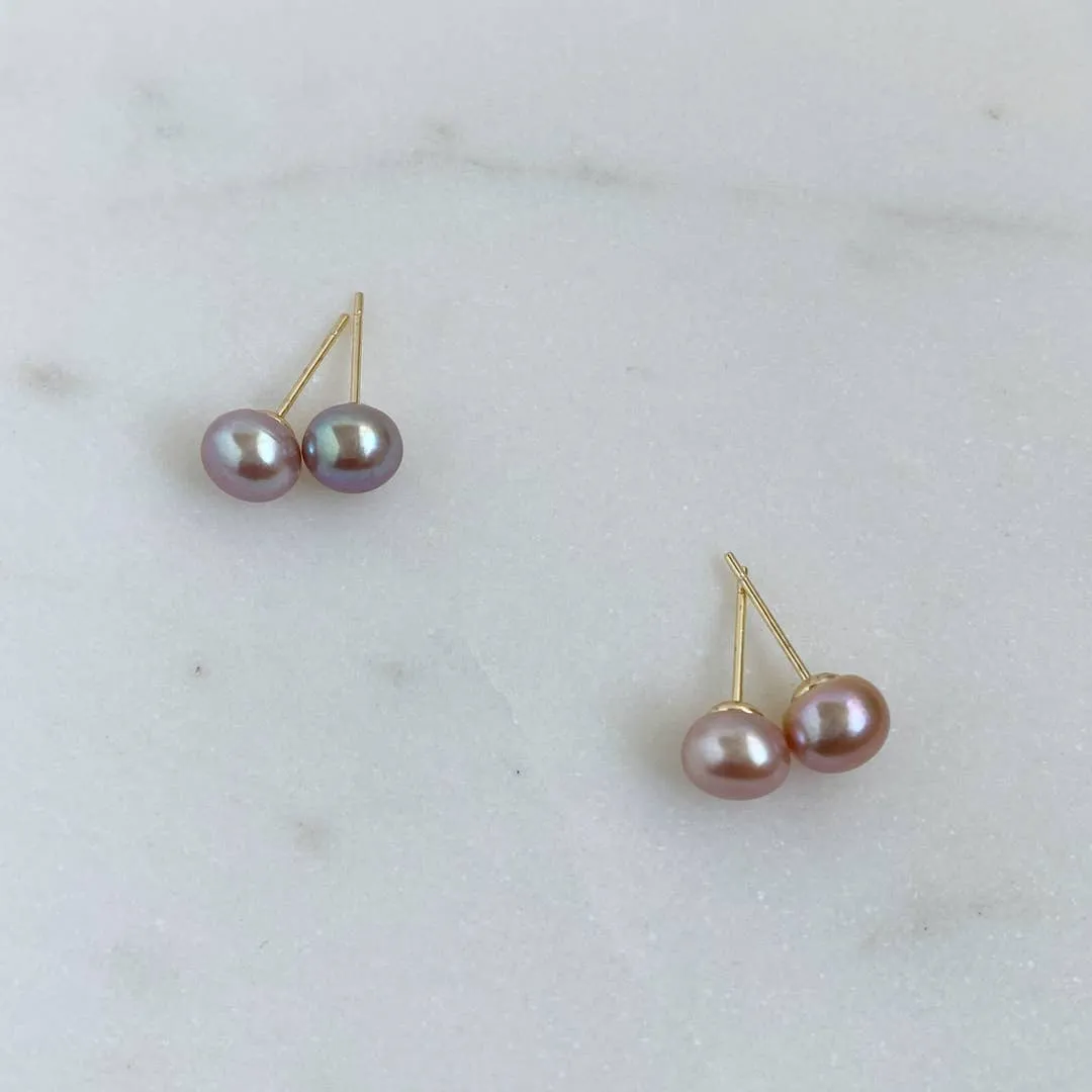 Metallic Lilac Pearl Stud Earrings