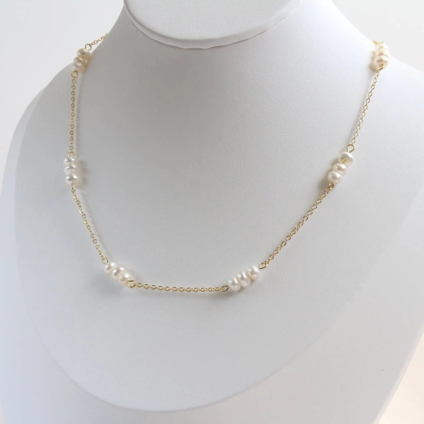 Floating Pearl Station Necklace