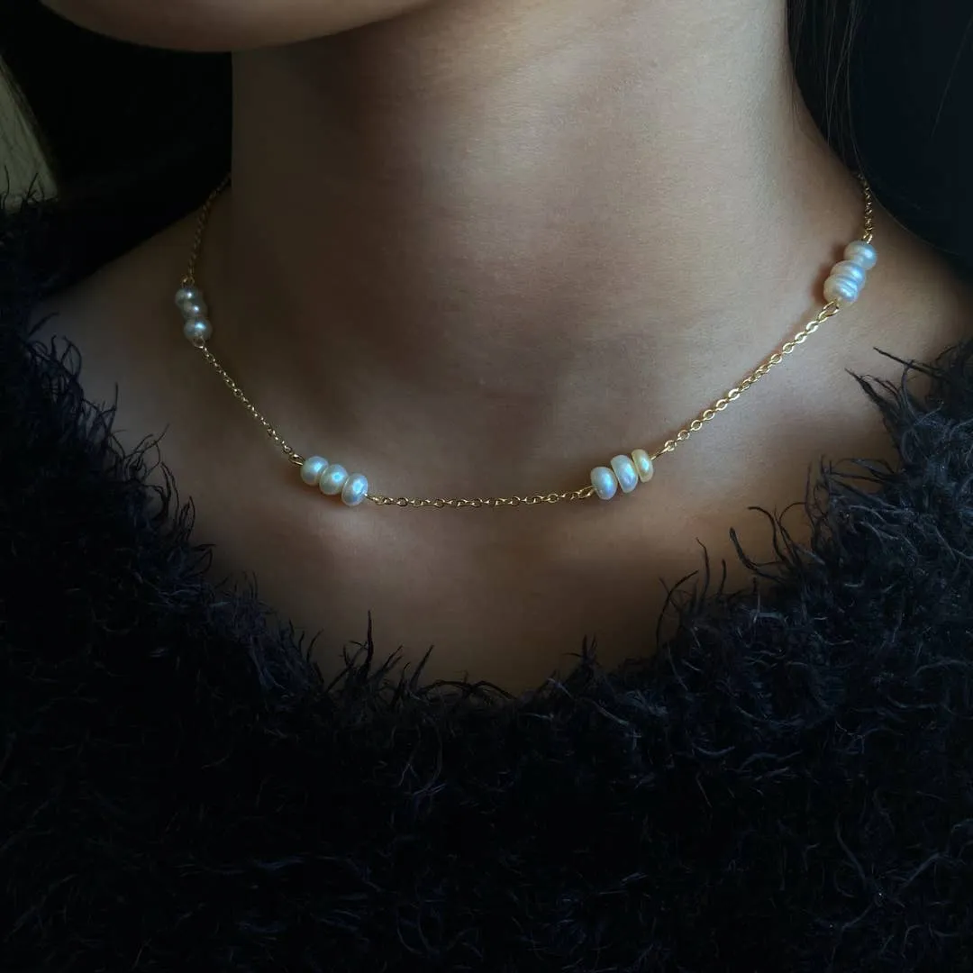 Floating Pearl Station Necklace