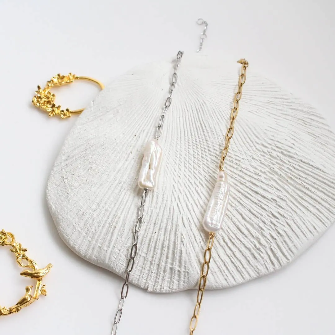Dainty Freshwater Biwa Pearl Bracelet