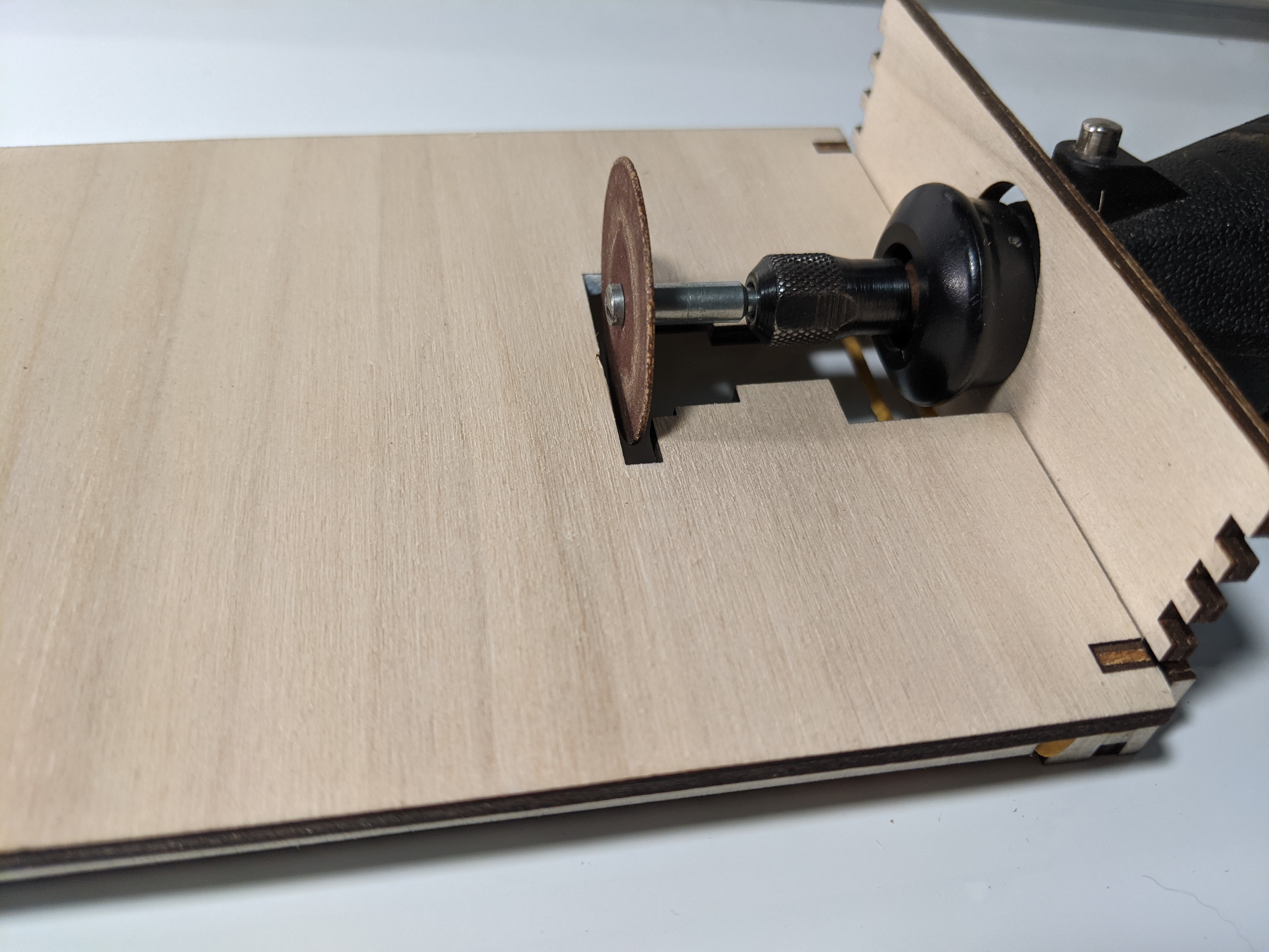 Etabli pour Dremel 14x10 cm