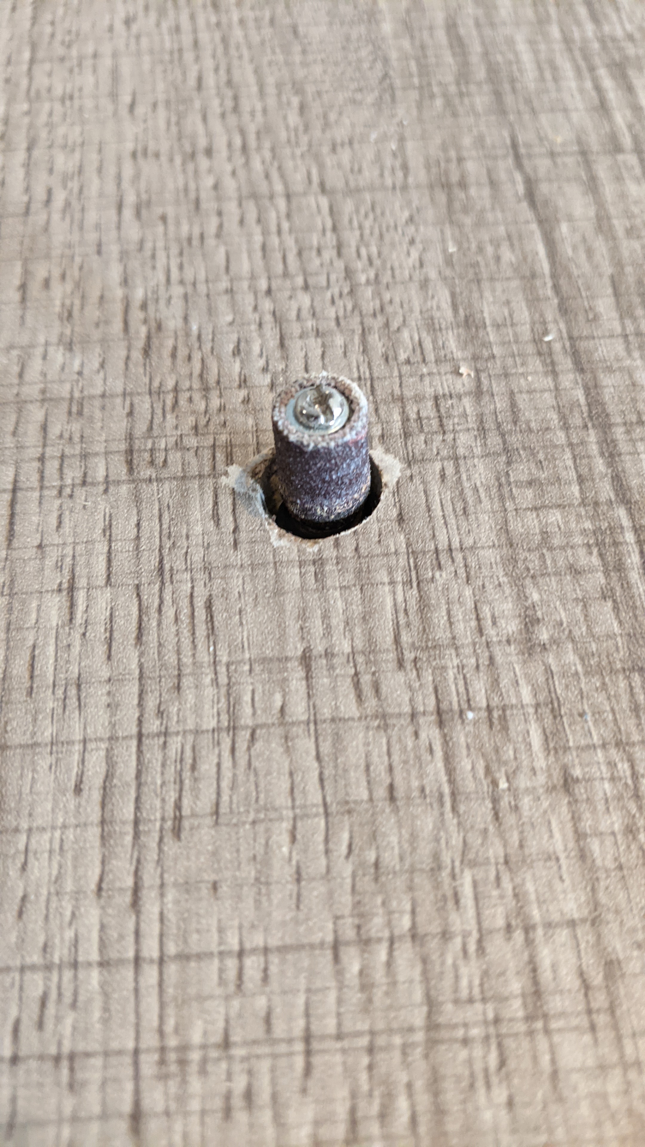 Dremel sous table (épaisseur max 18 mm)