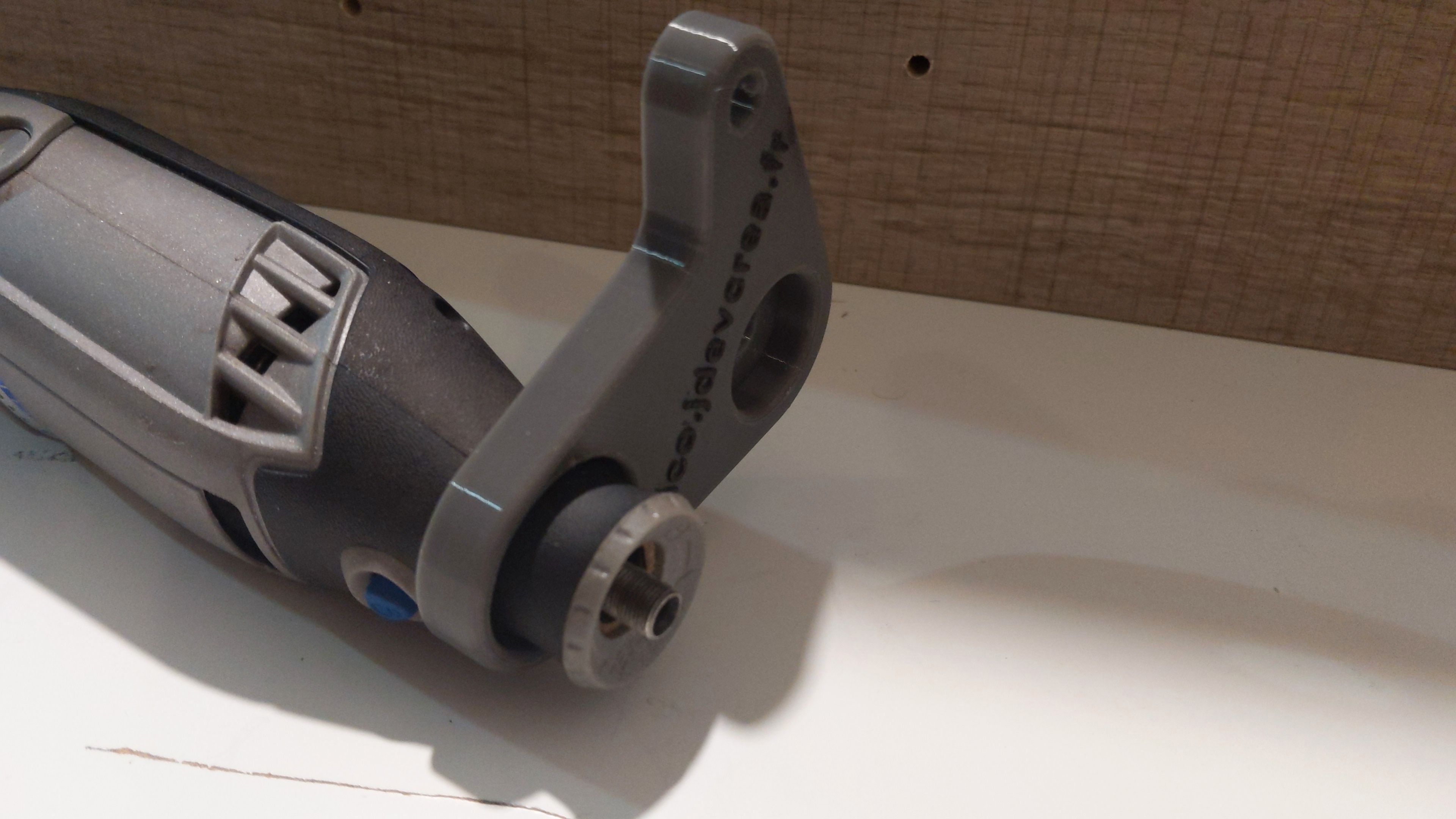 Adaptateur pour colonne Dremel 212 Type 2