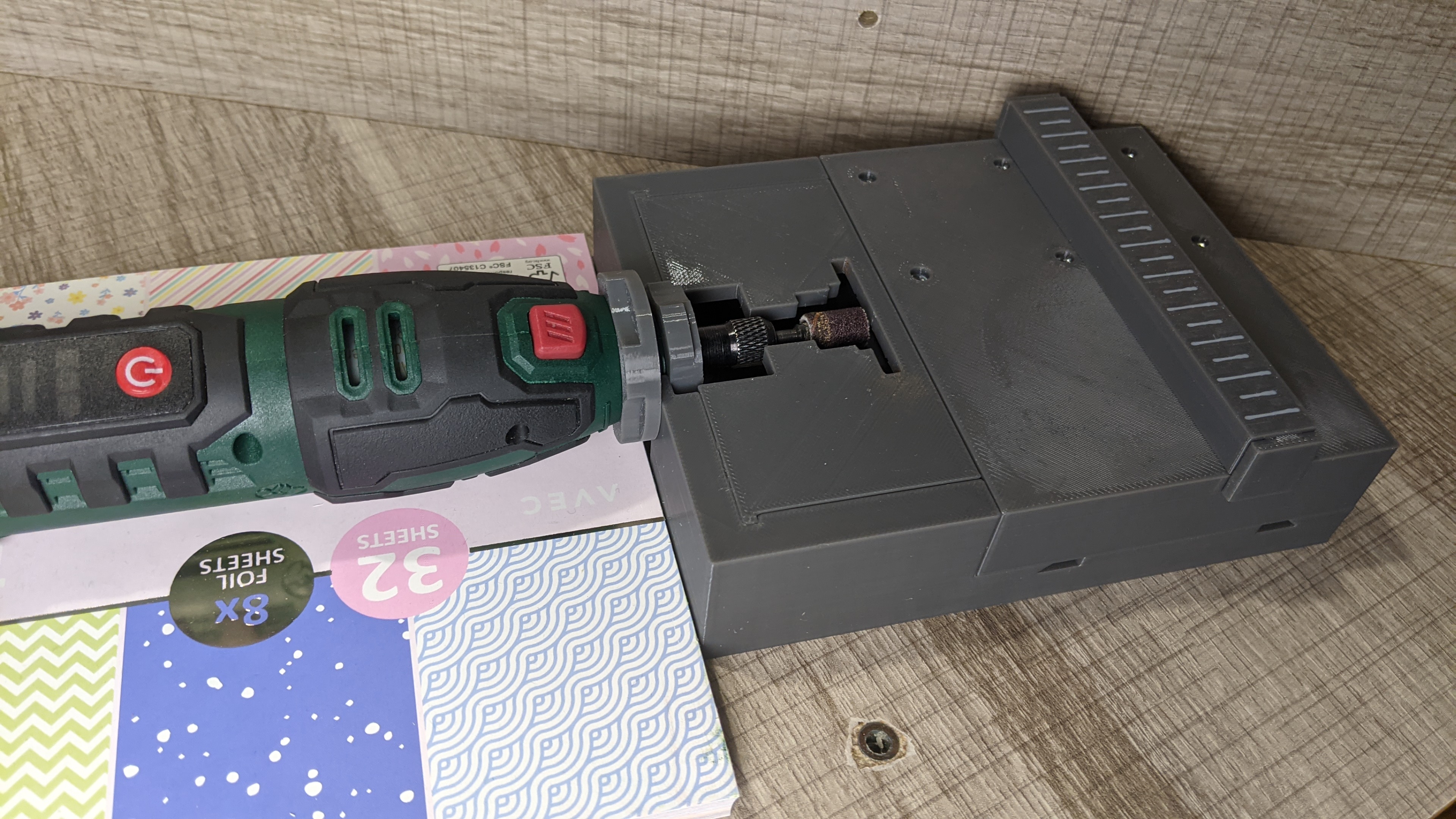 Etabli pour meuleuse Parkside Horizontal et Vertical