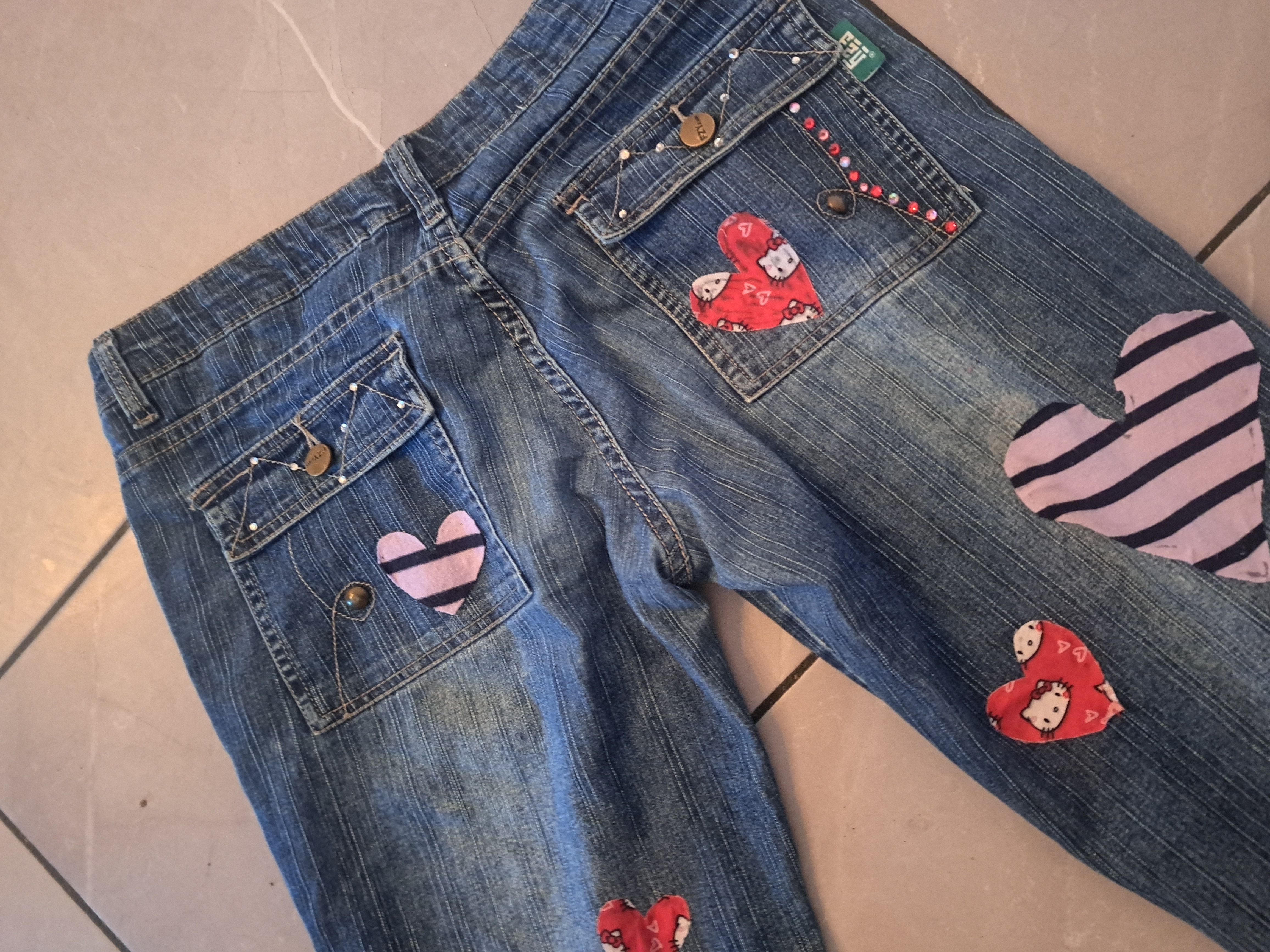 Hello kitty heart patchwork jeans 
