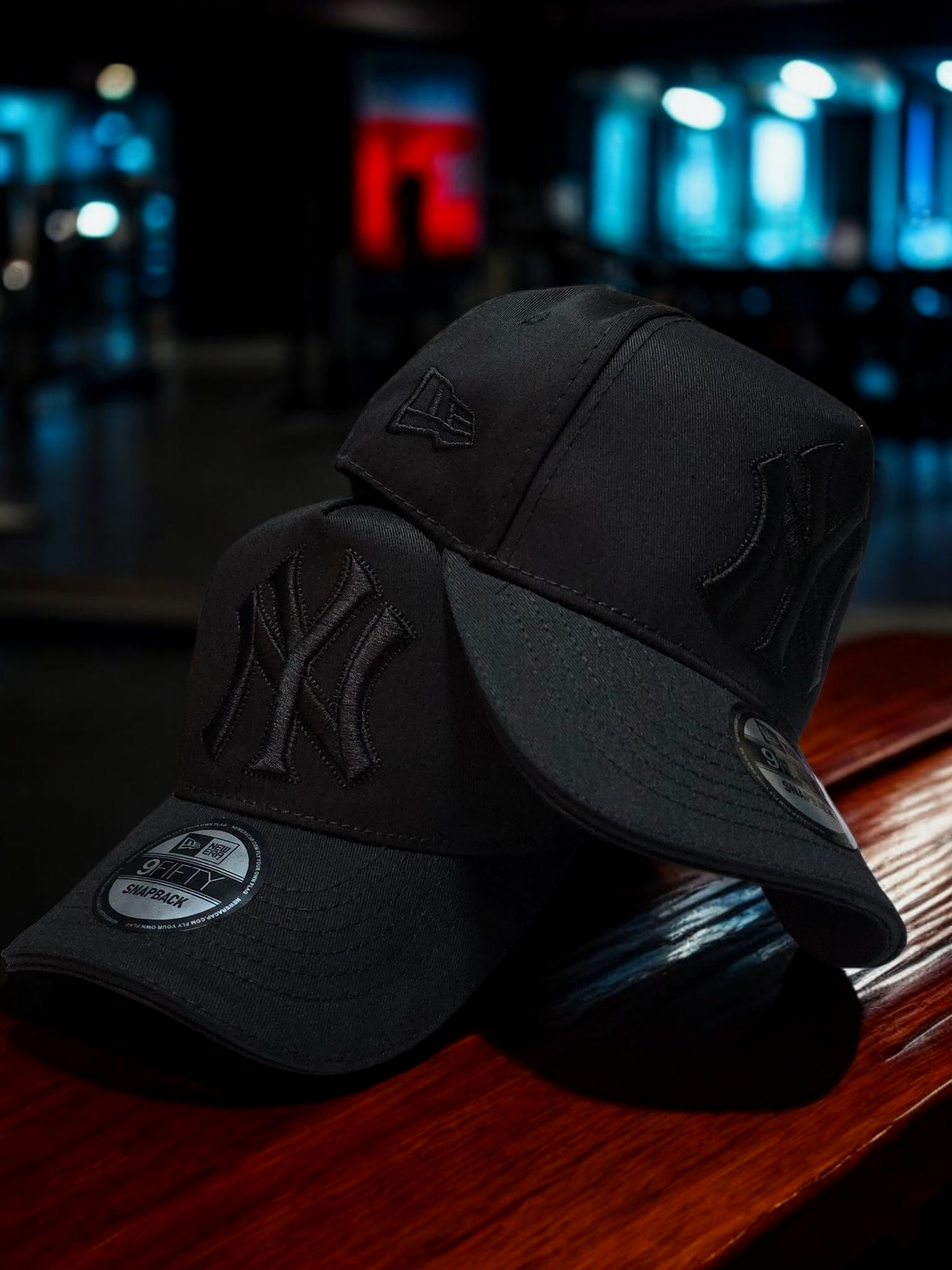 Gorras negras de los Yankees