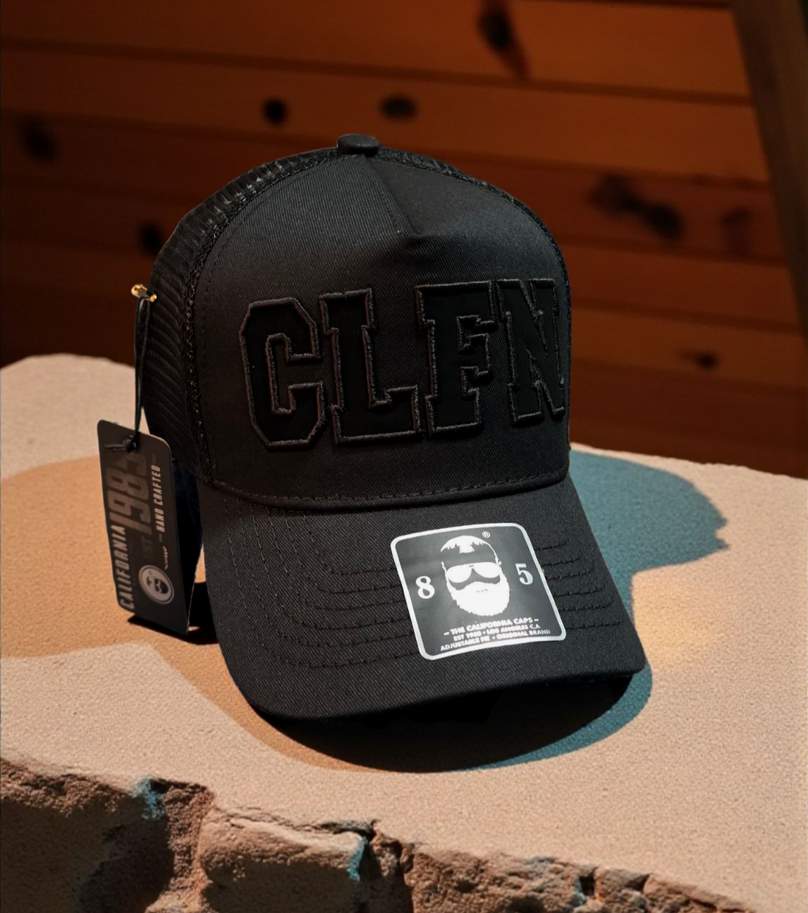 Gorra negra CLFN