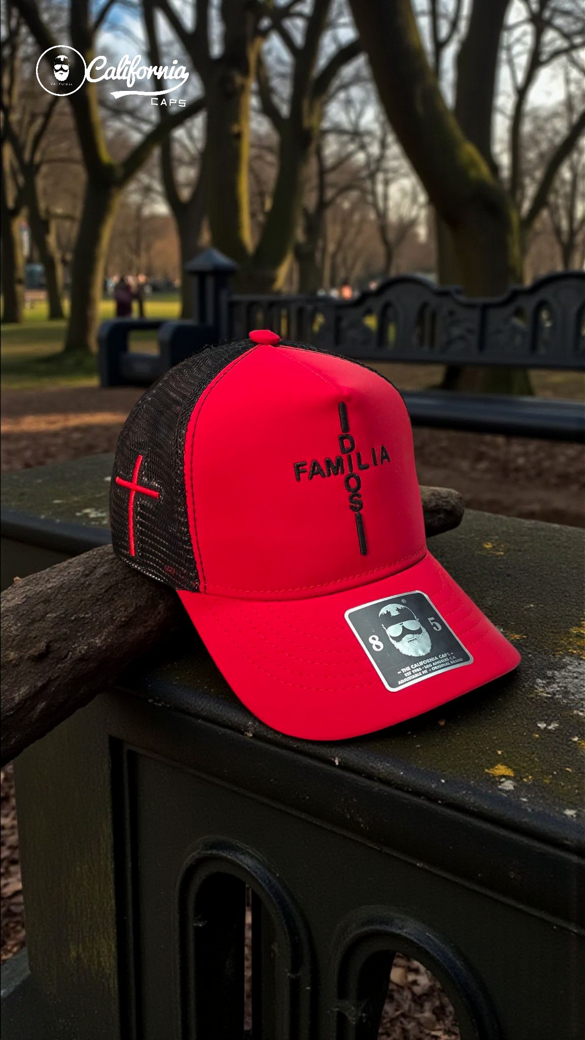 Gorra roja 'Familia Dios'