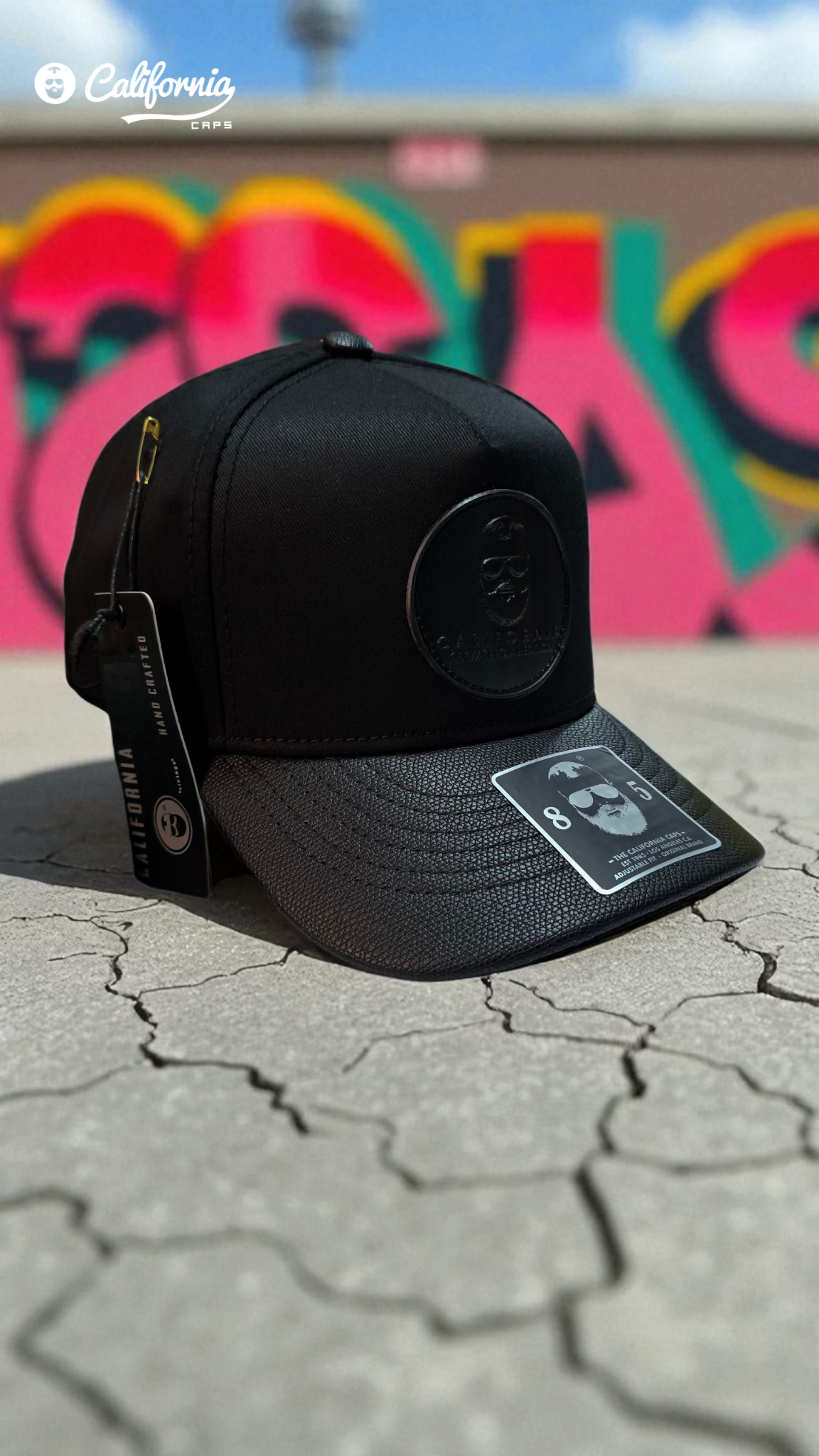 Gorra negra California Café