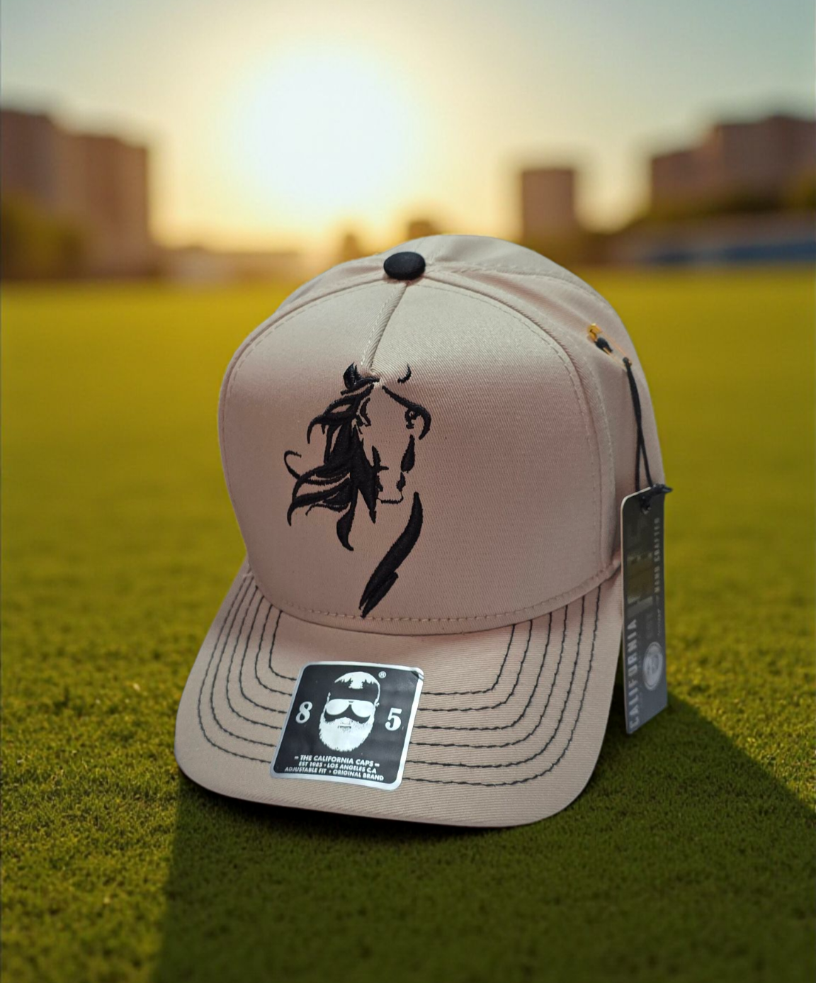 Gorra deportiva con diseño de caballo