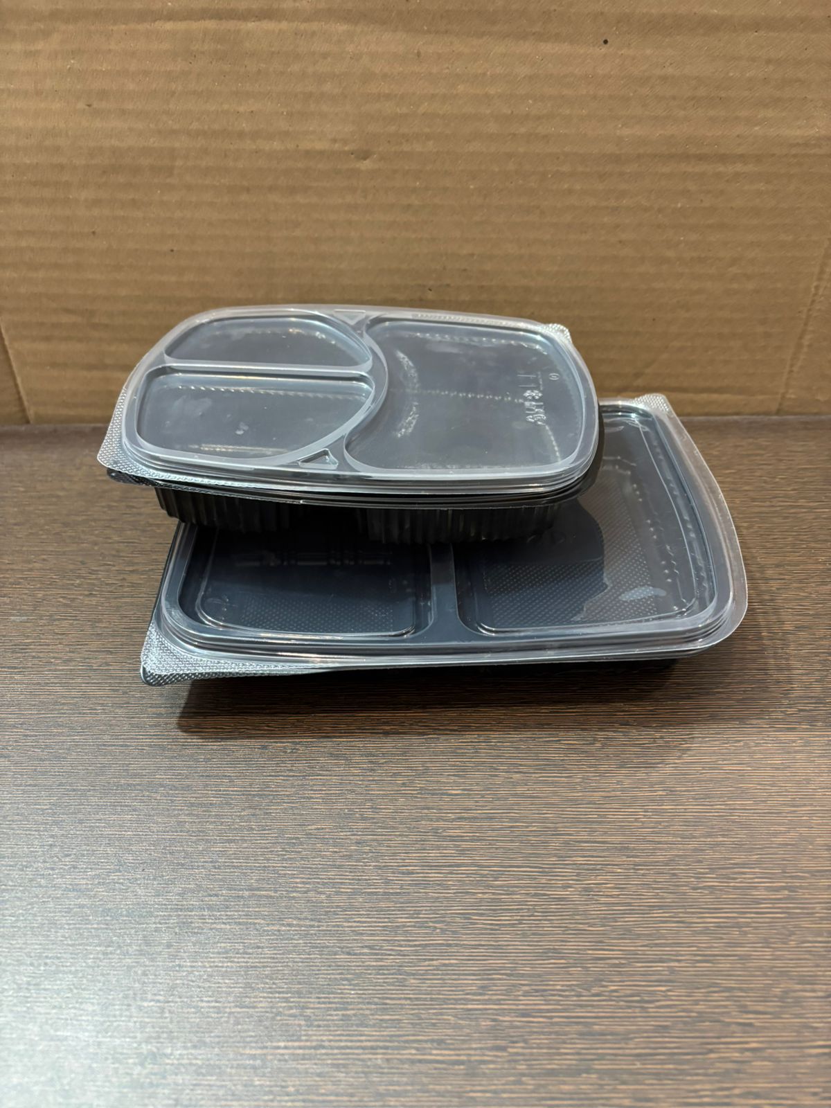 Microwaveable plastic food containers