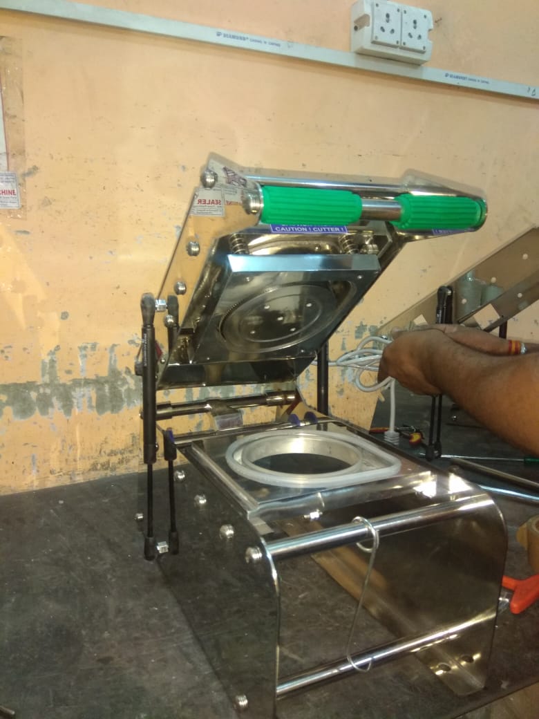 Manual Tray Sealing Machine