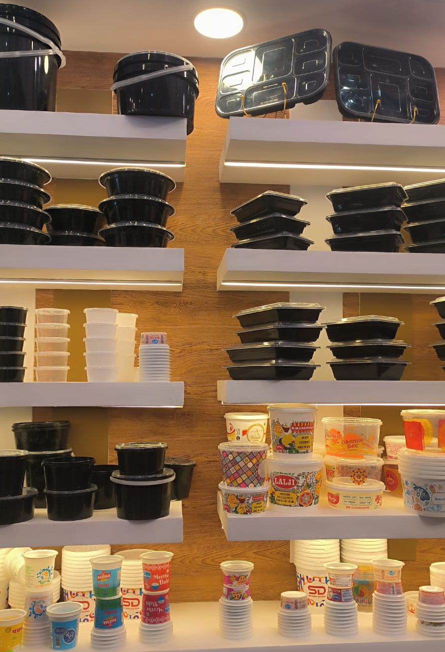 Plastic Food Containers IML
