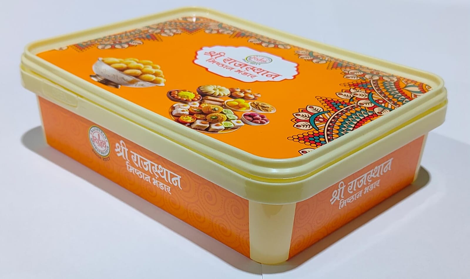 Assorted Indian Sweets Box 500ML
