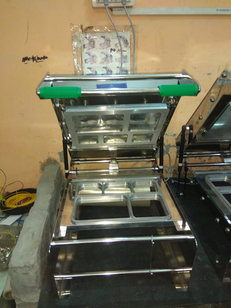 Manual Food Tray Sealing Machine
