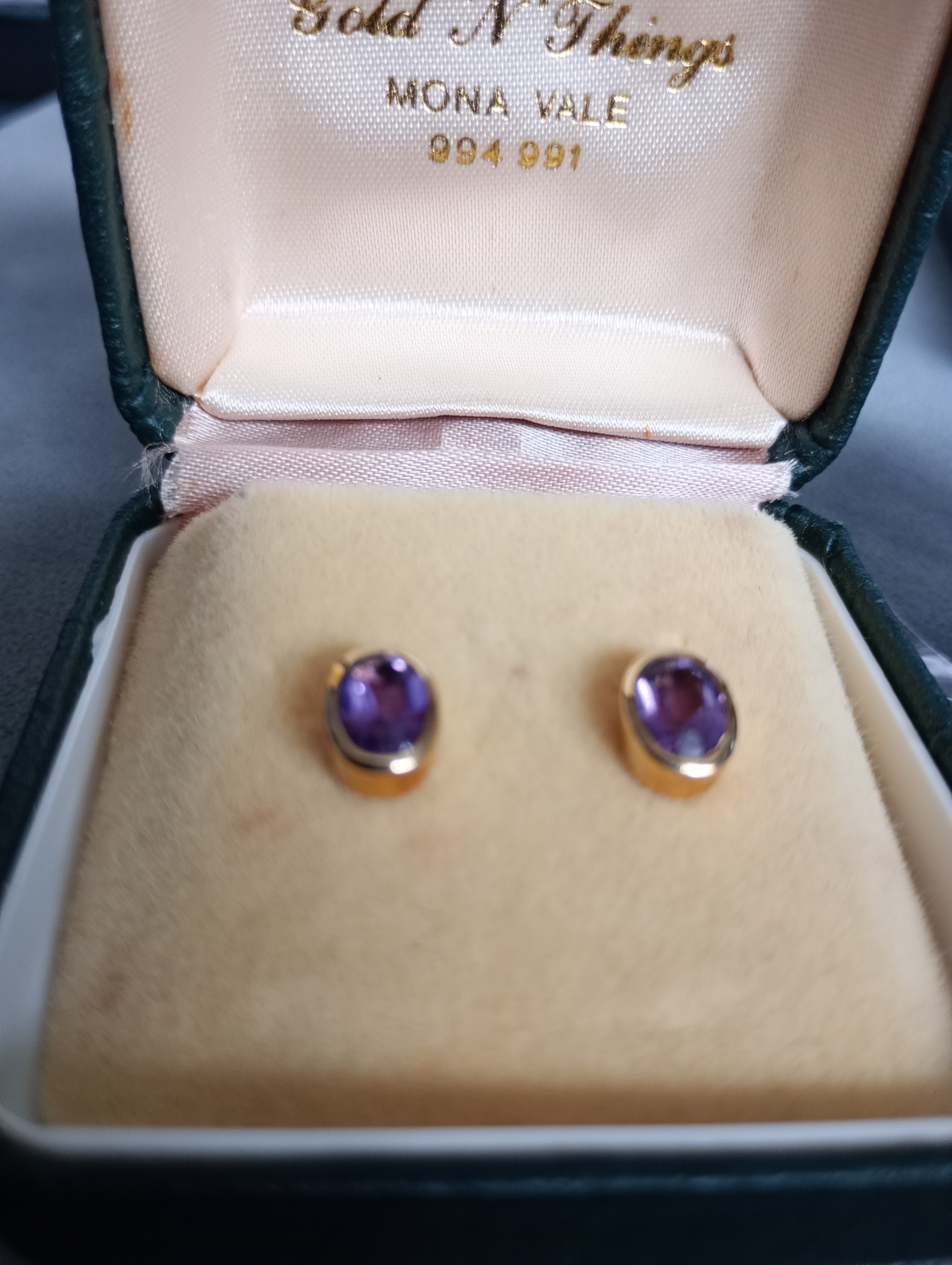 9ct Gold Amethyst Stud Earrings