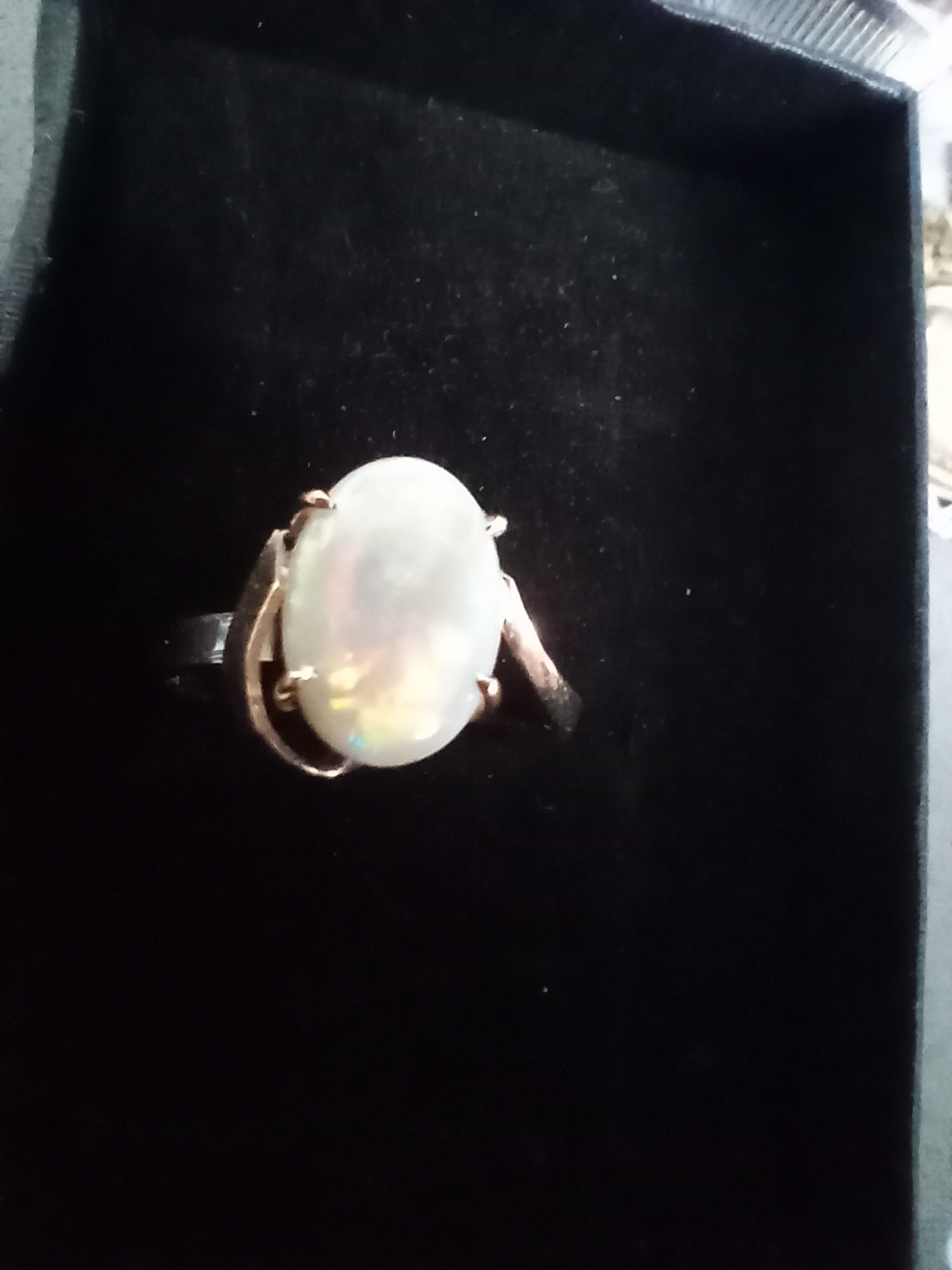 14ct Gold Opal Ring