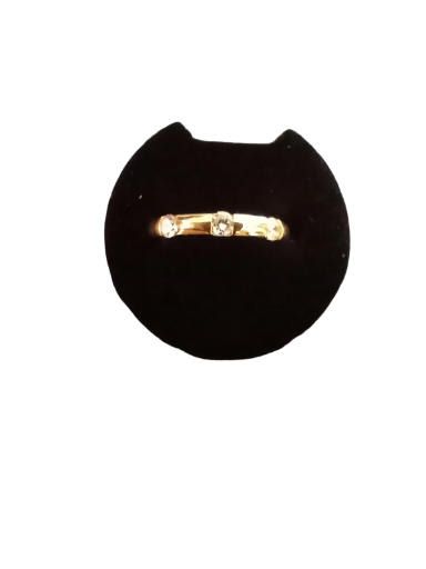 14ct Gold ring with 3 CZ stones