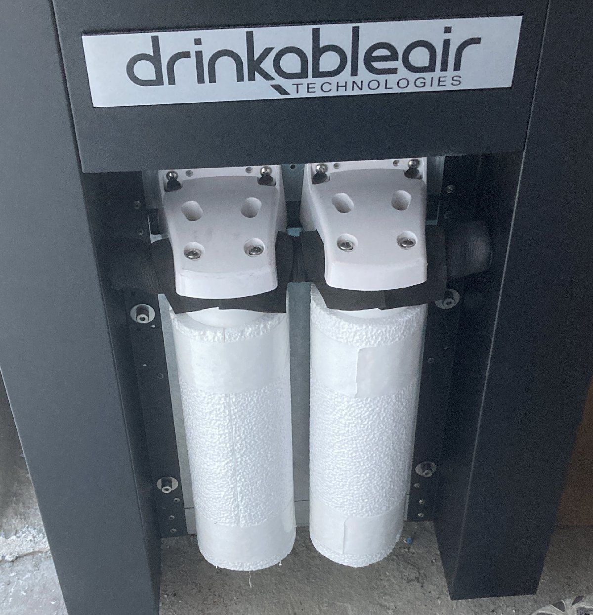 Générateur d'eau atmosphérique nomade 15 à 25 litres/jour C8 DRINKAIR