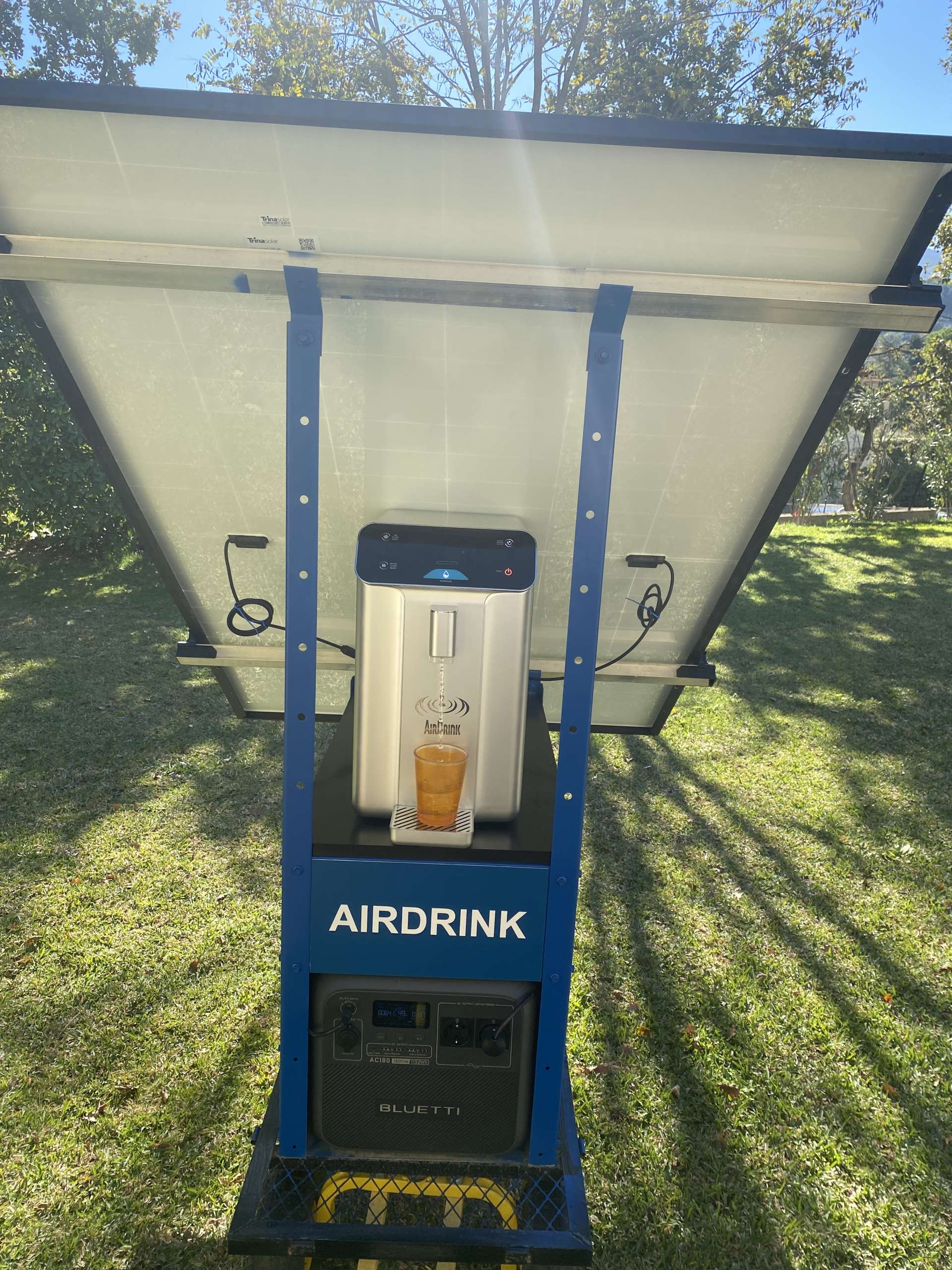 Générateur d'eau atmosphérique nomade 3 à 10 litre/ jour C2 AIRDRINK