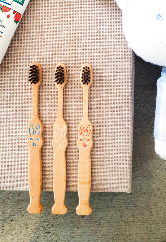 Brosse à dent à poils souple Enfant 3-6 ans en bois Le P'tit Dubois BIOSEPTYL