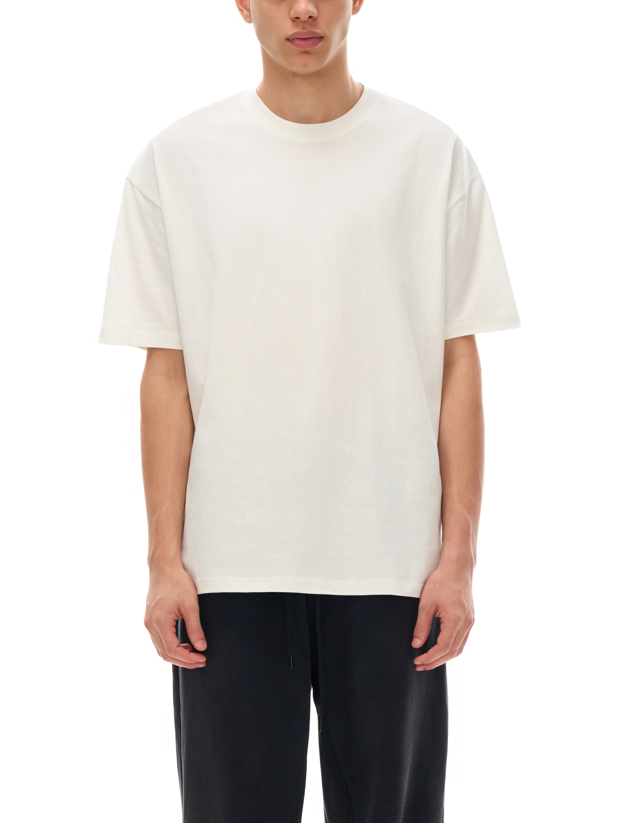 TEE 02