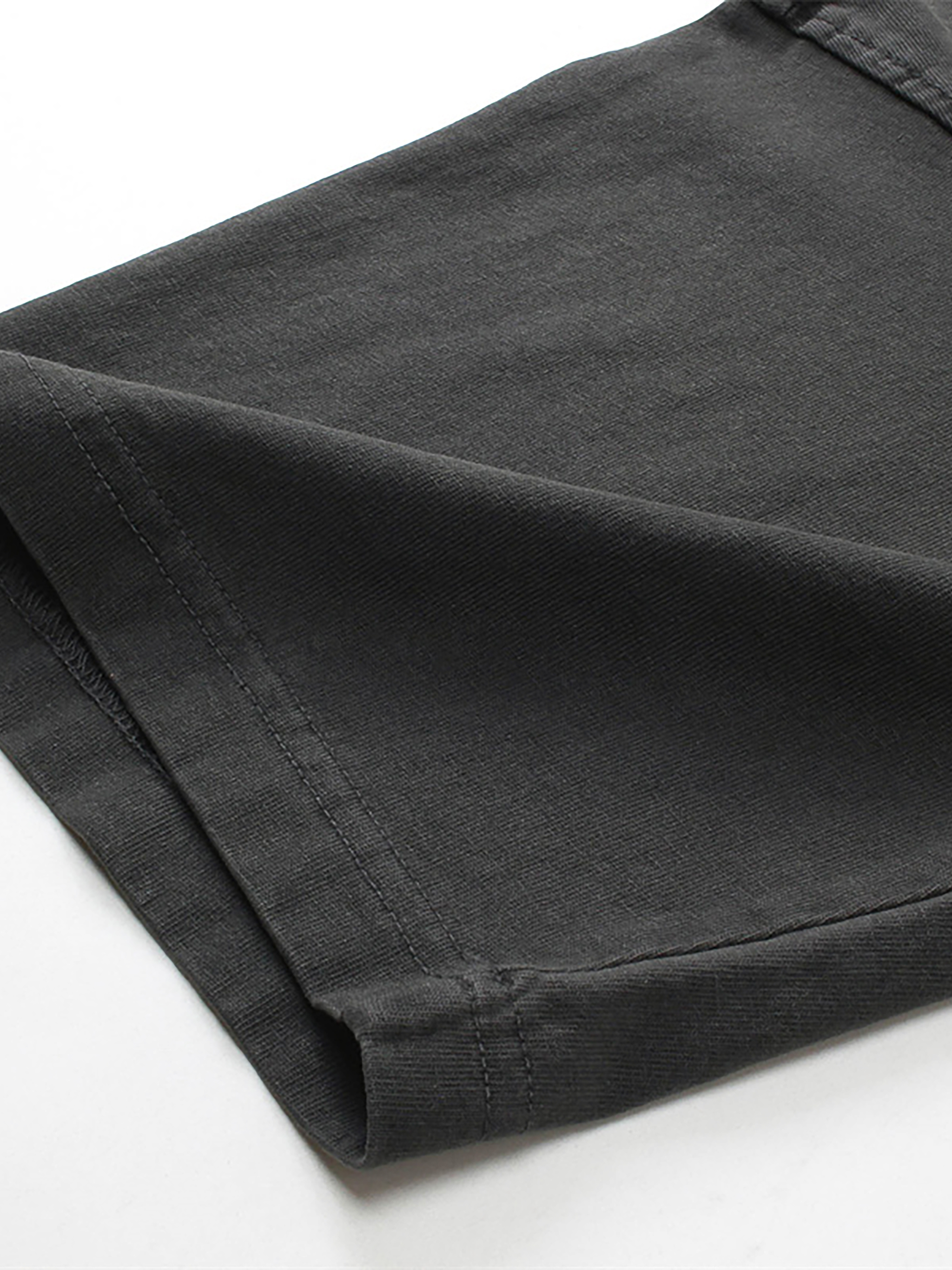 TEE 04