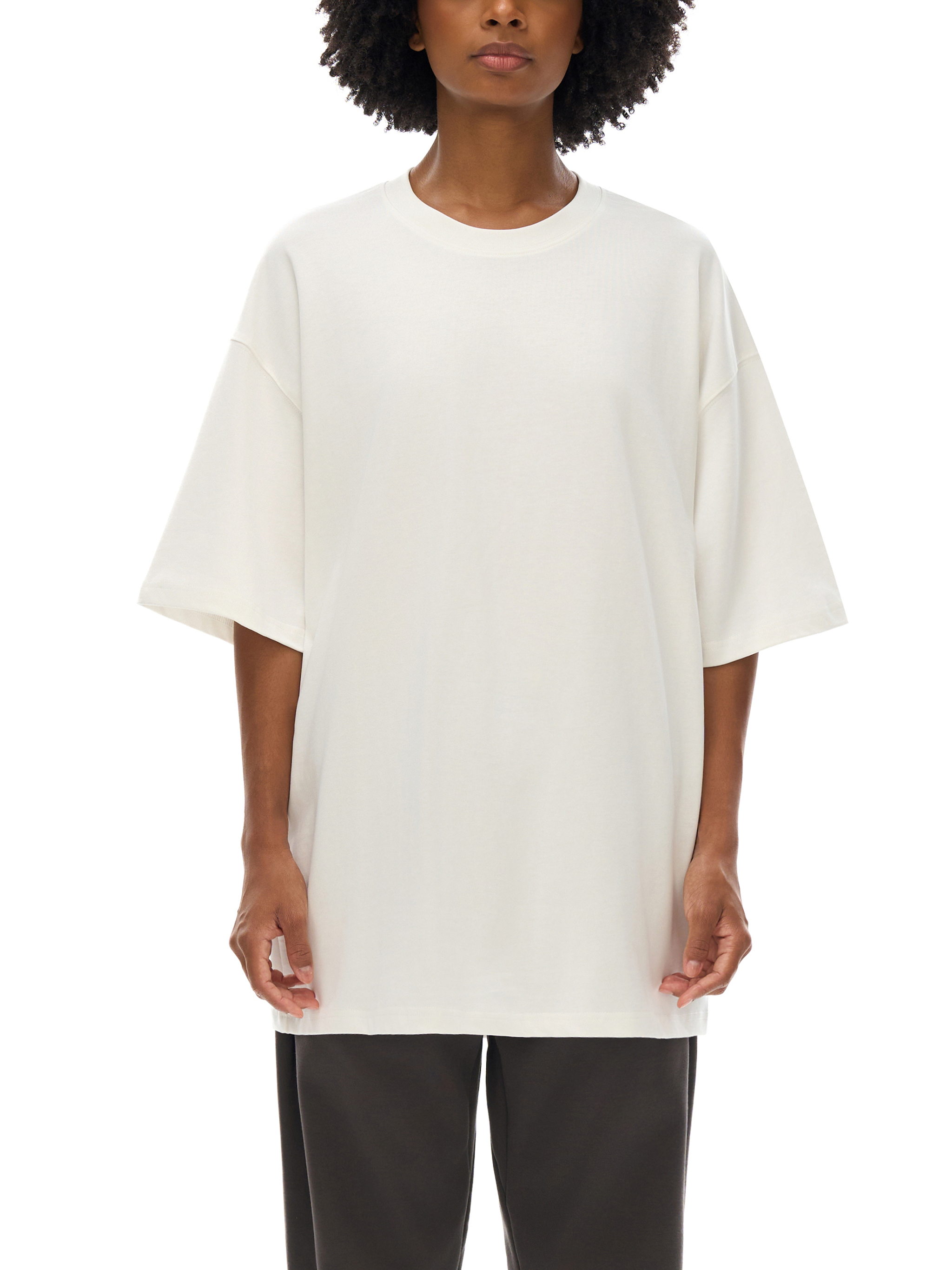 TEE 01