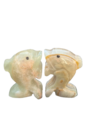 Statue de dauphin en onyx marbre 5 cm