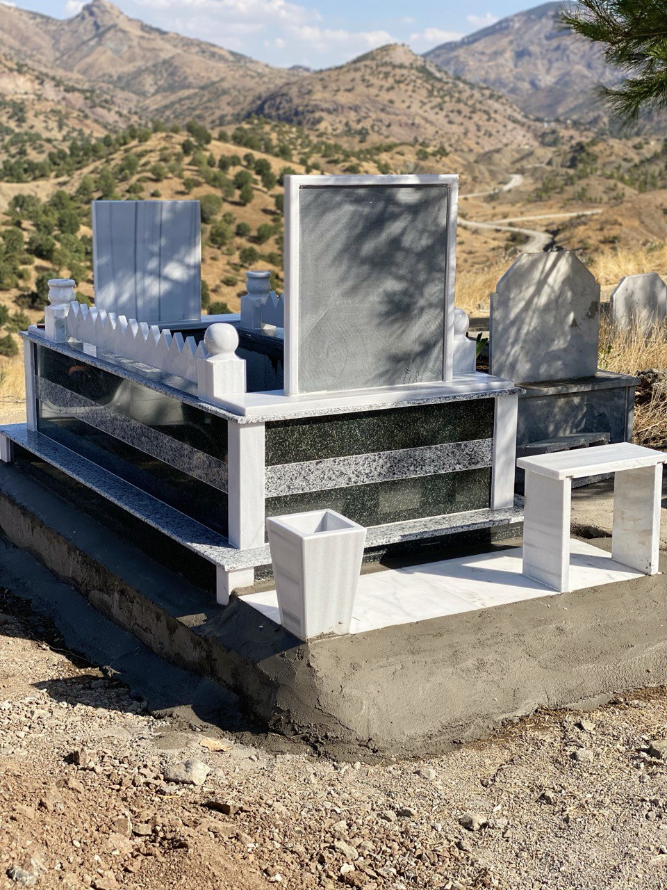 Granit Mezar Model 11
