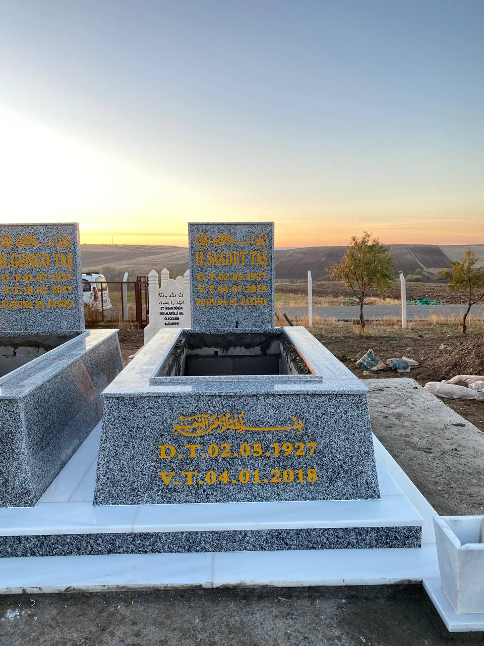 Granit Mezar Model 4