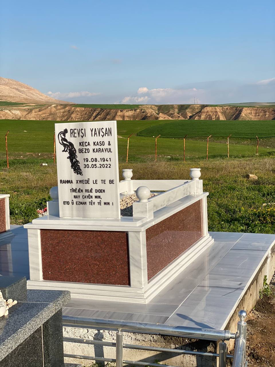 Granit Mezar Model 2