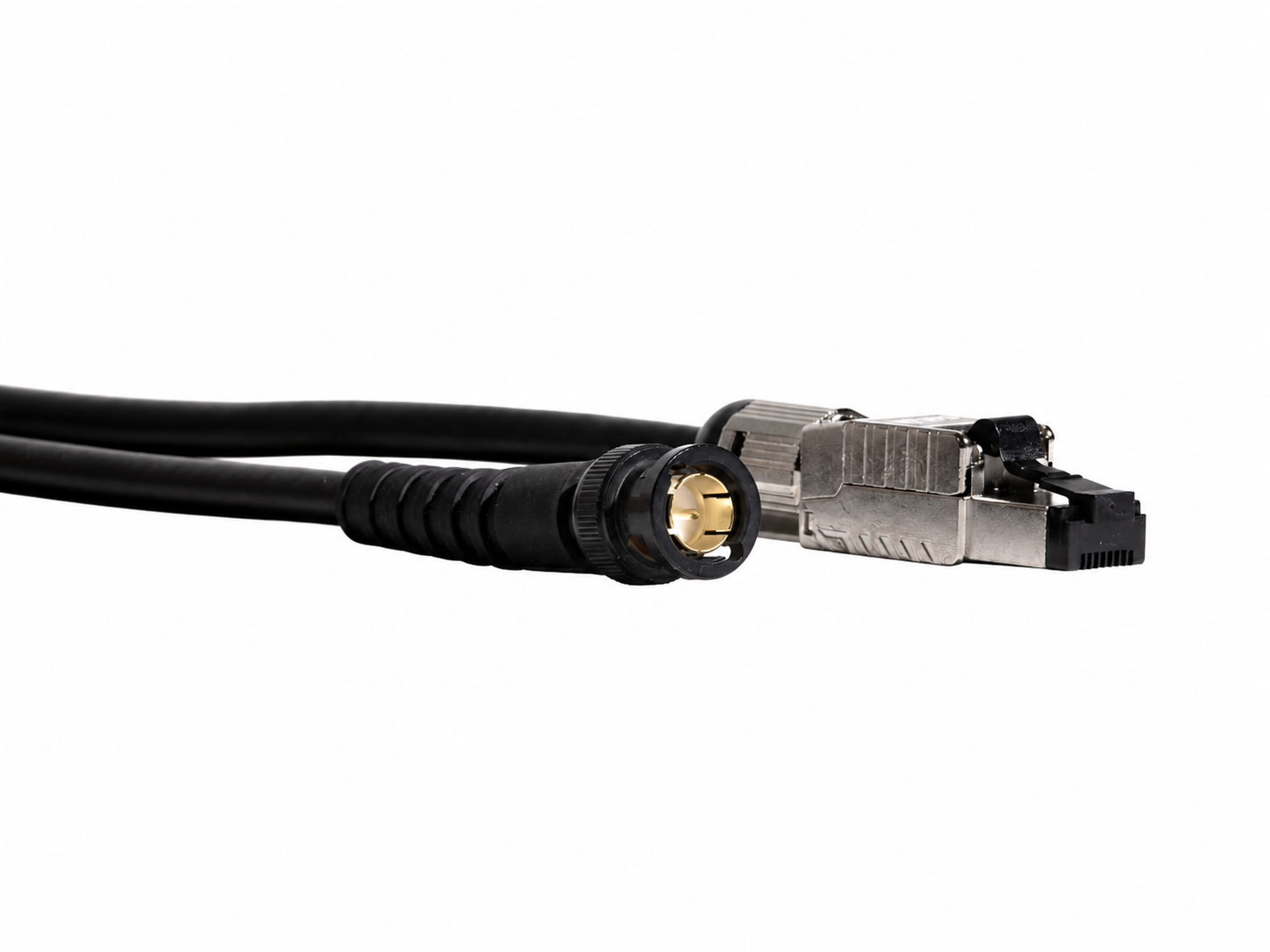 Manguera profesional: 1 x Ethernet PRO CAT6 S/FTP (Shielded) 250Mhz - 10G // 1 x Coaxial SDI 12G:  Ø16 mm 