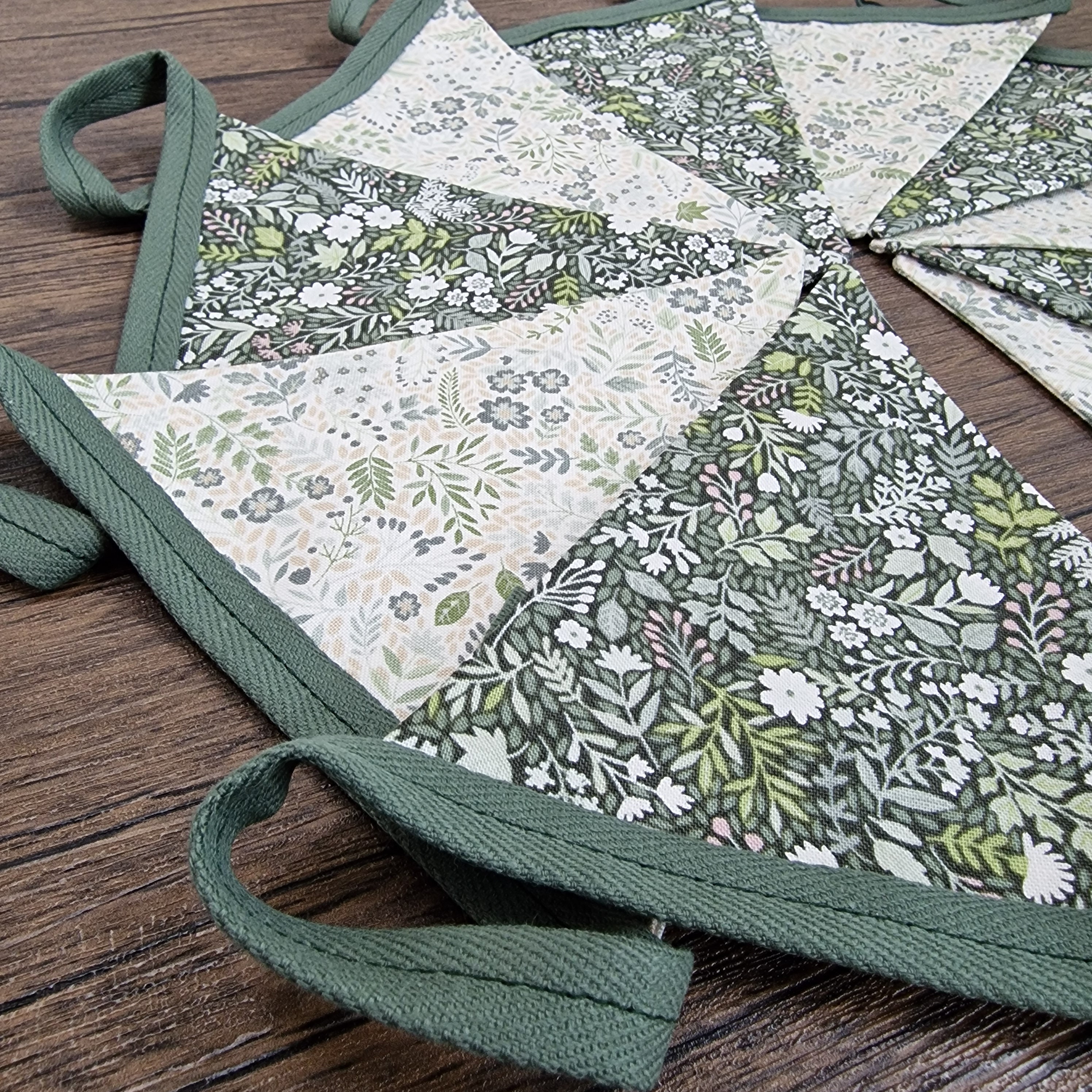 Vintage Style Green & Cream floral Double Sided Fabric Bunting 
