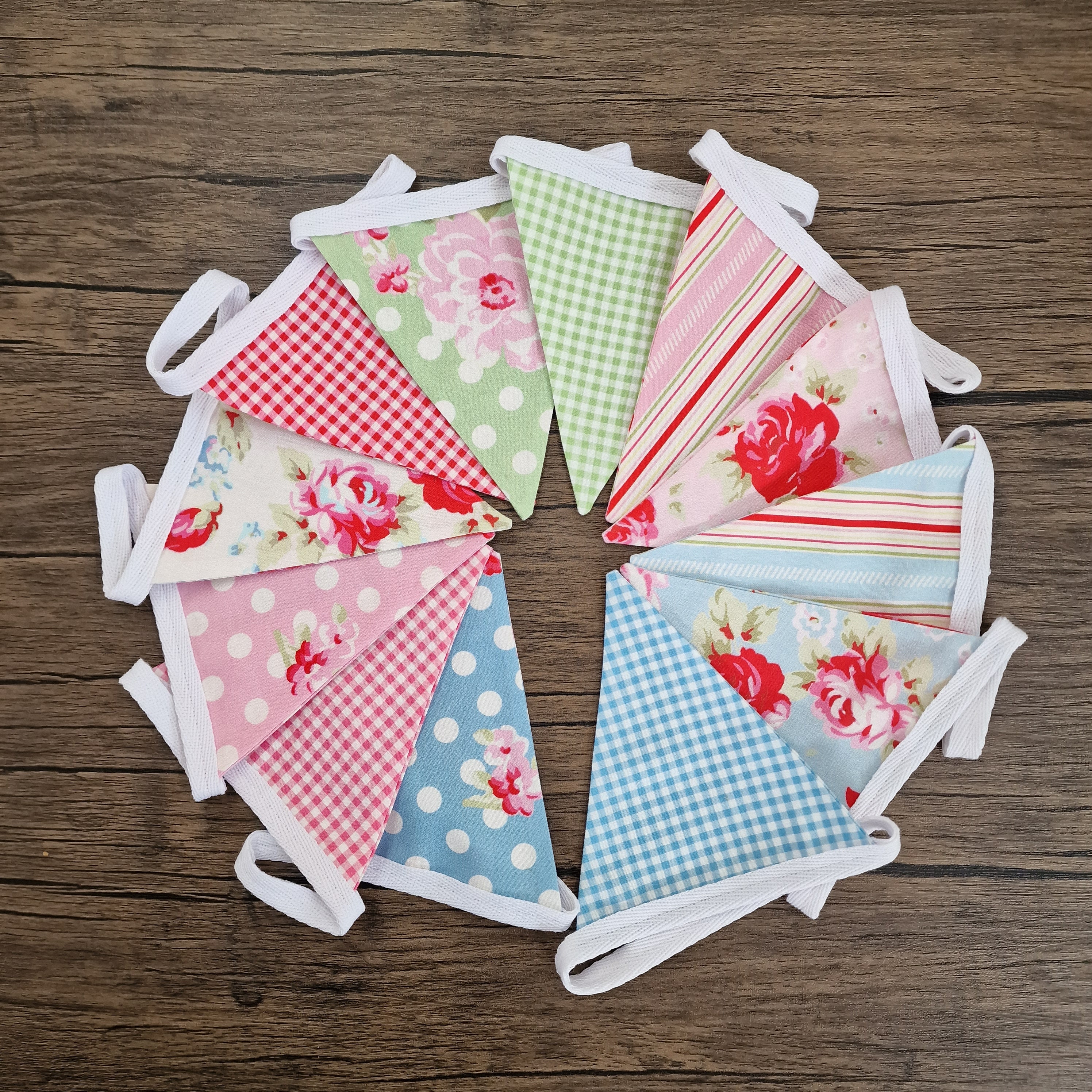 Shabby Chic Fabric Bunting - Roses & Gingham